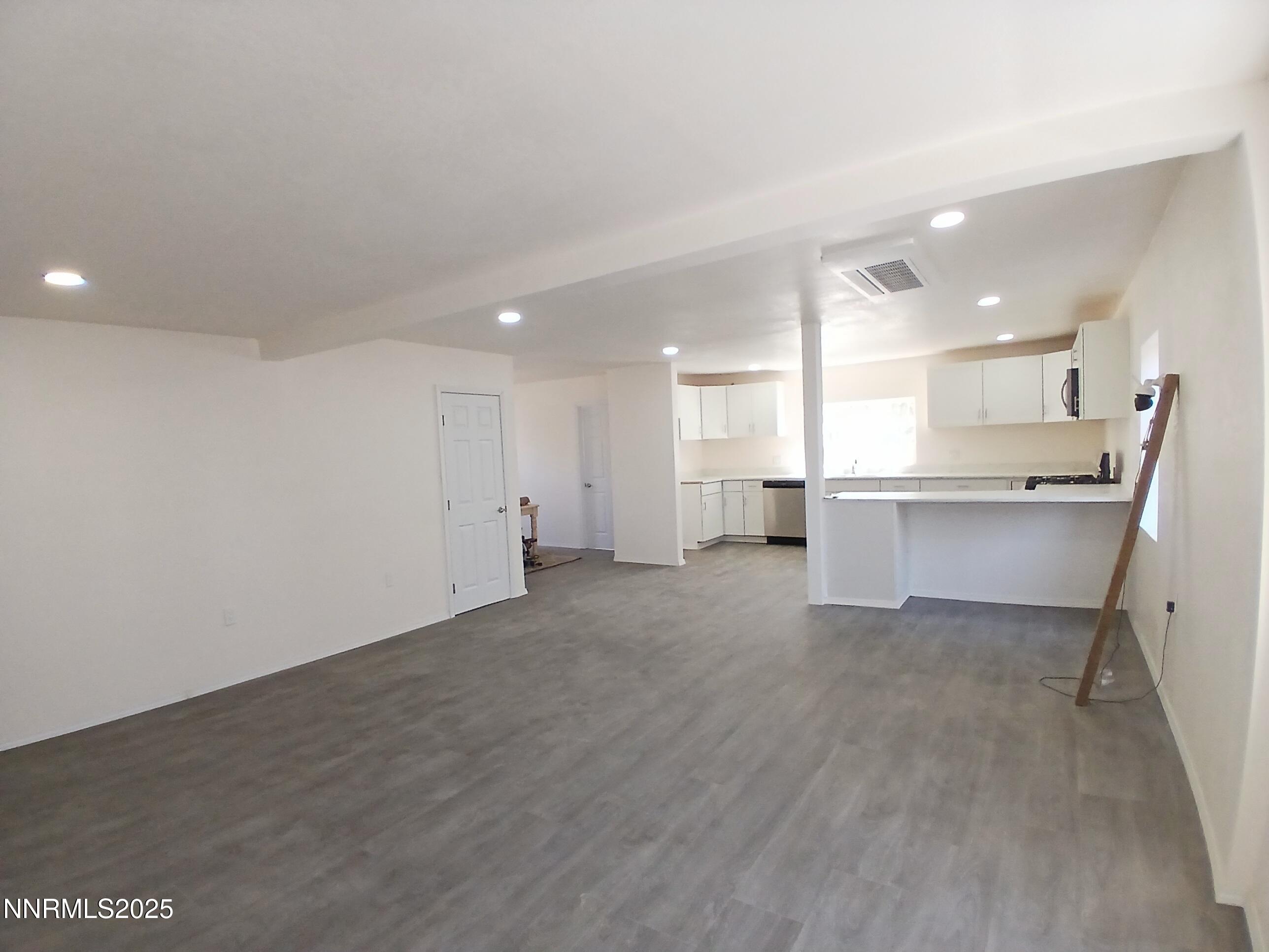 635 Grinnel Avenue Property Photo 27