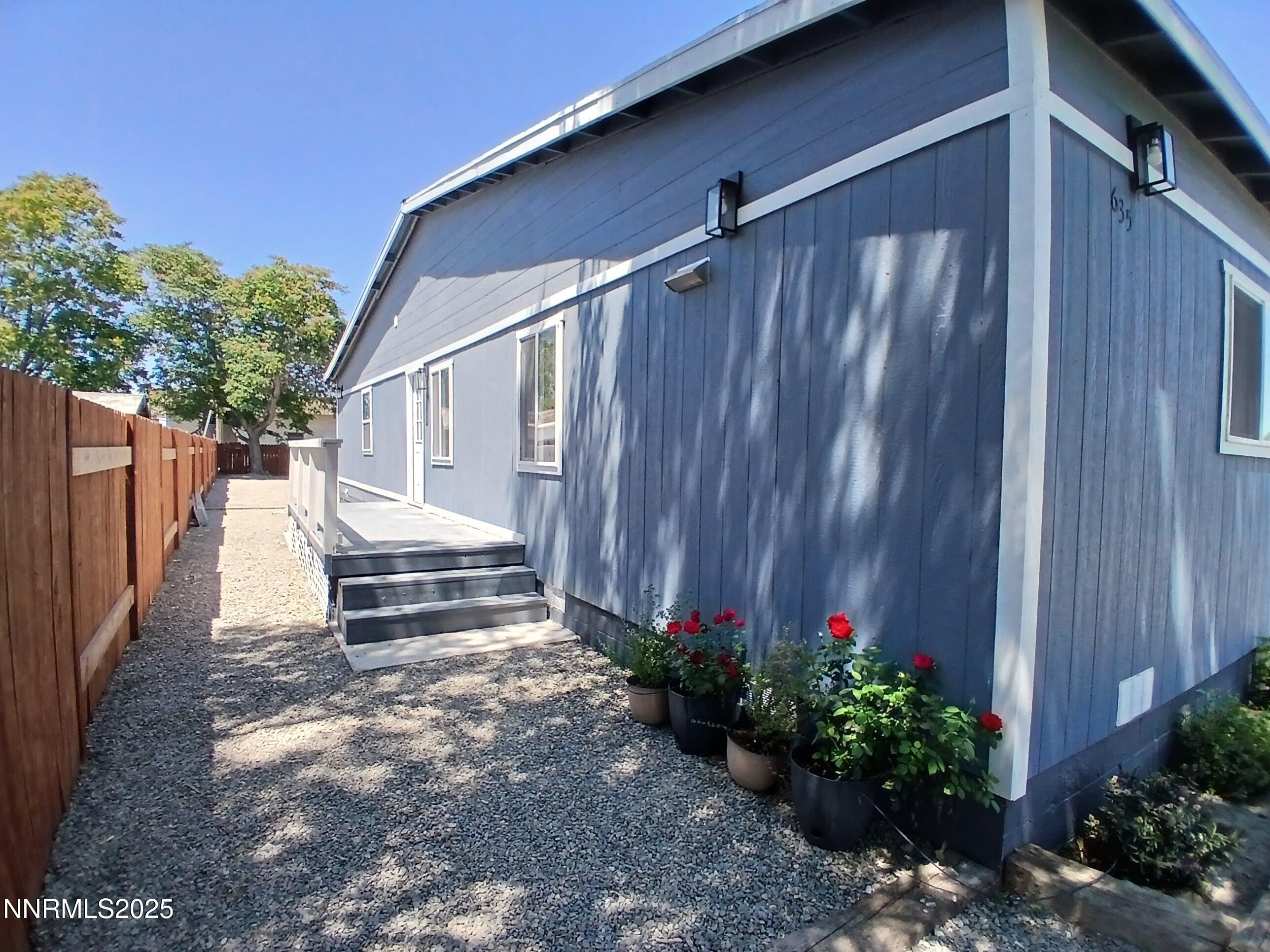 635 Grinnel Avenue Property Photo 31