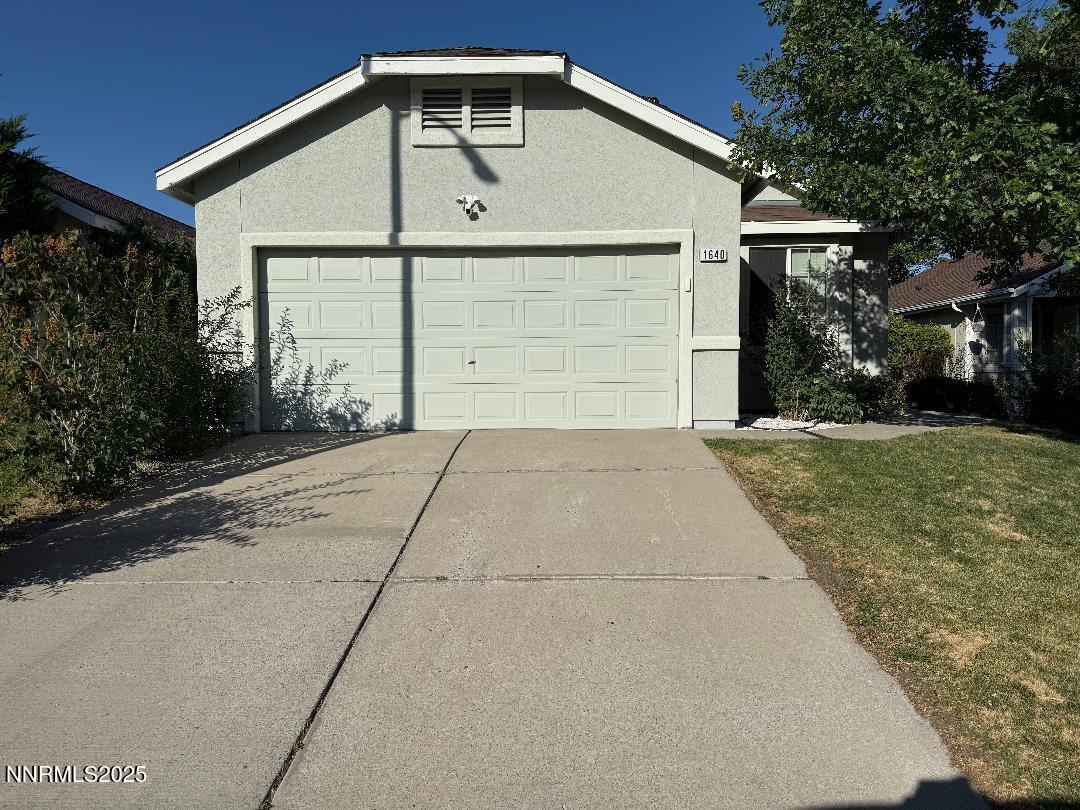 1640 Marinette Court Property Photo 1