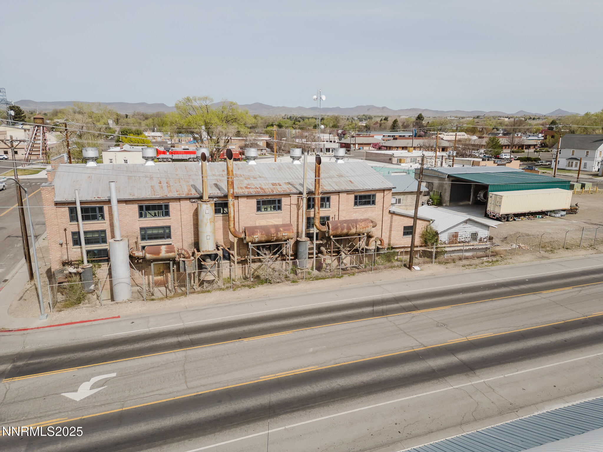 240 7th Street Property Photo 2