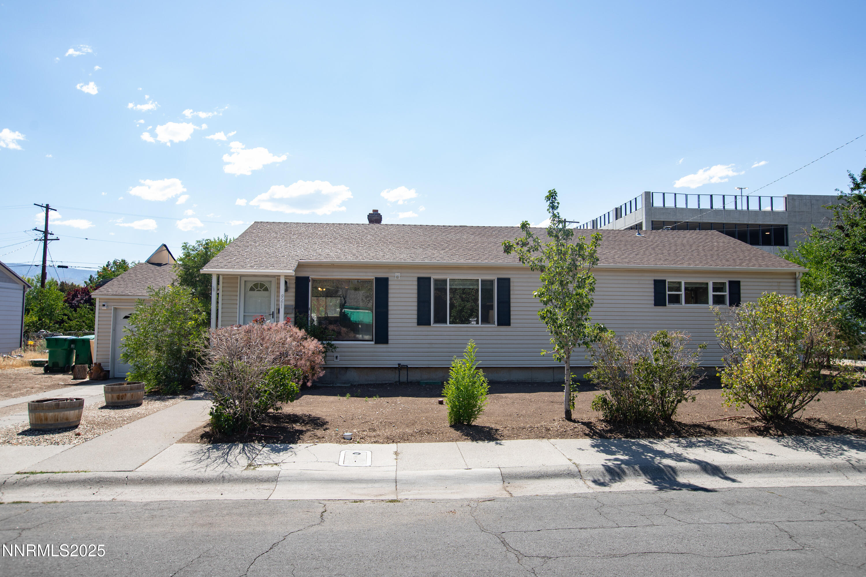 961 Wilkinson Avenue Property Photo 1
