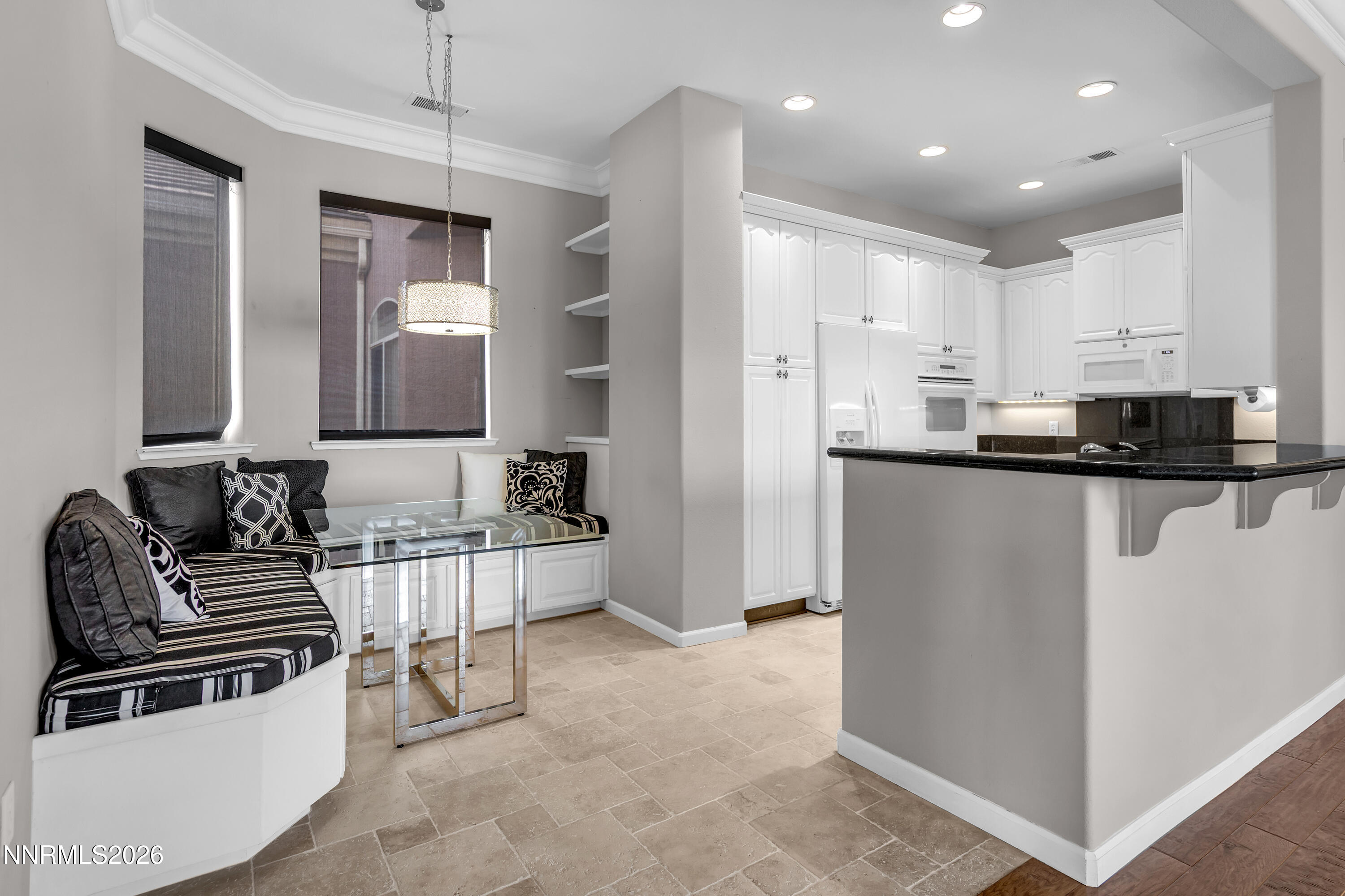 9900 Wilbur May Parkway 5105 Property Photo 4