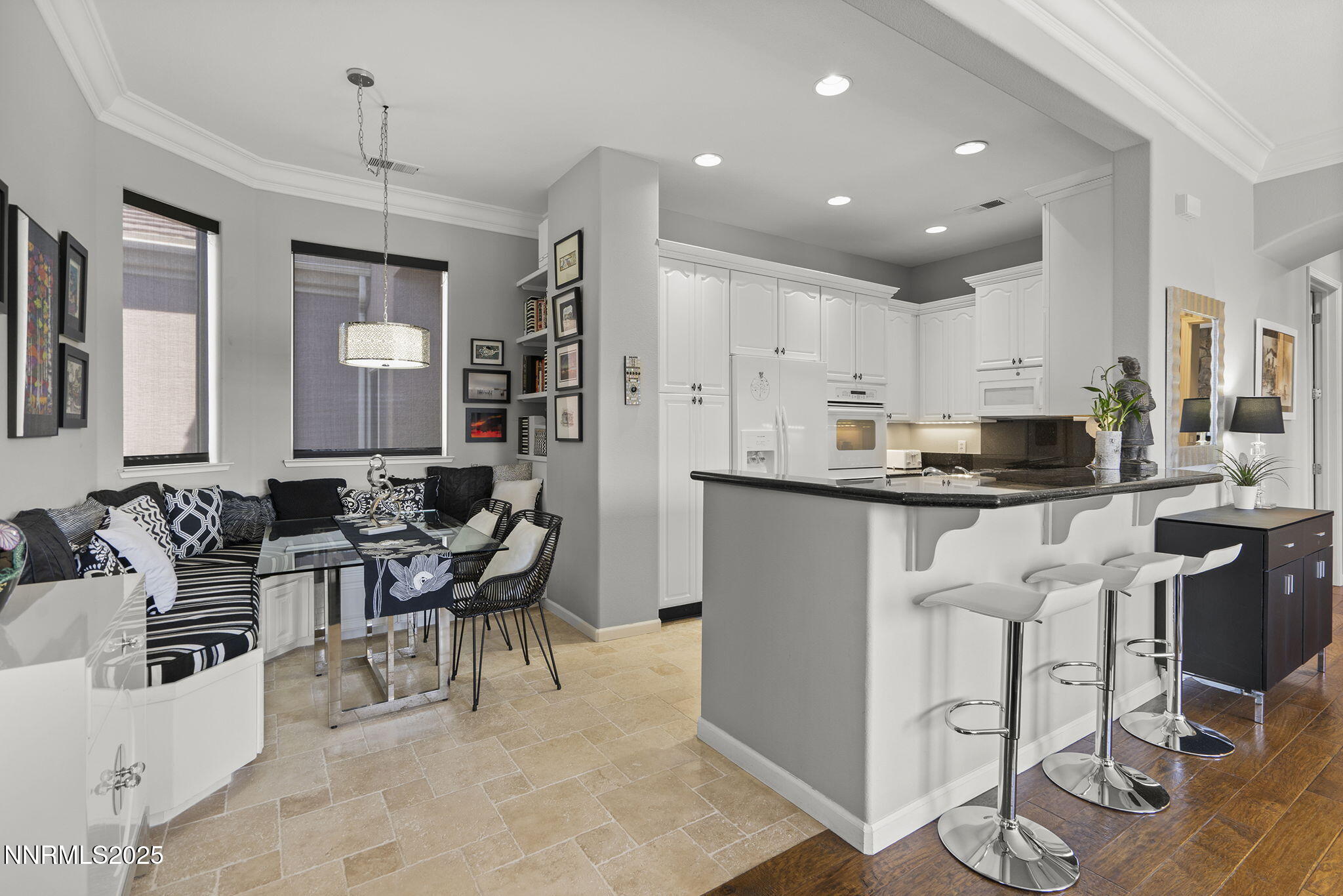 9900 Wilbur May Parkway Property Photo 7