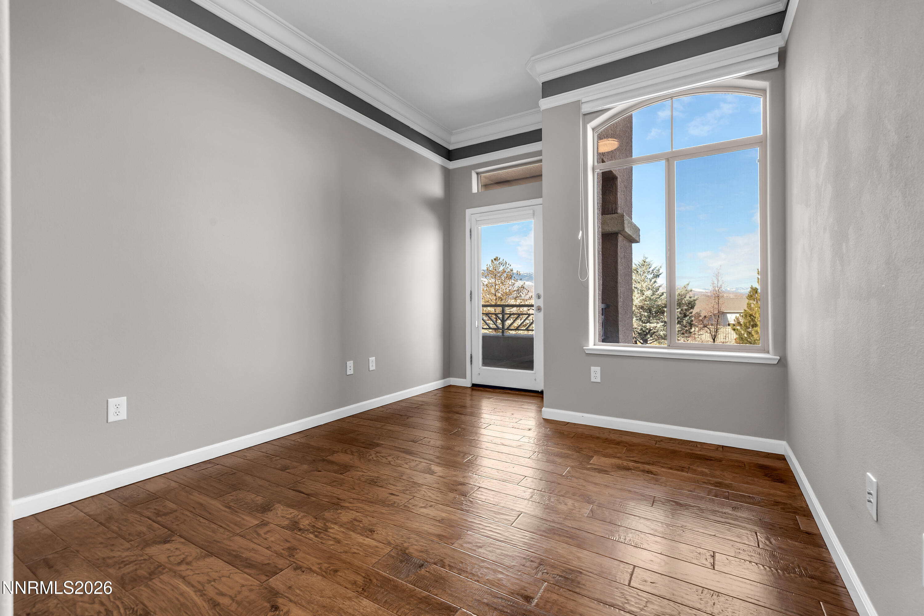 9900 Wilbur May Parkway 5105 Property Photo 10