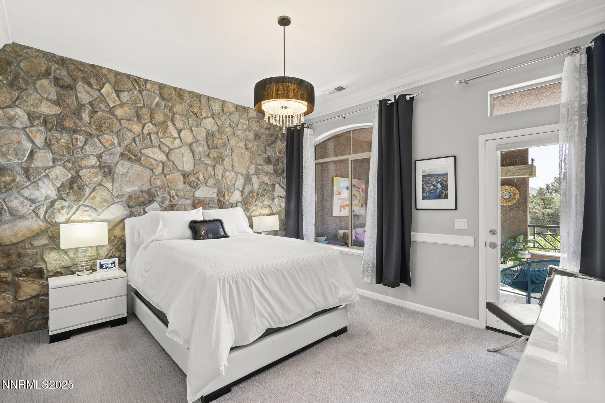 9900 Wilbur May Parkway Property Photo 14