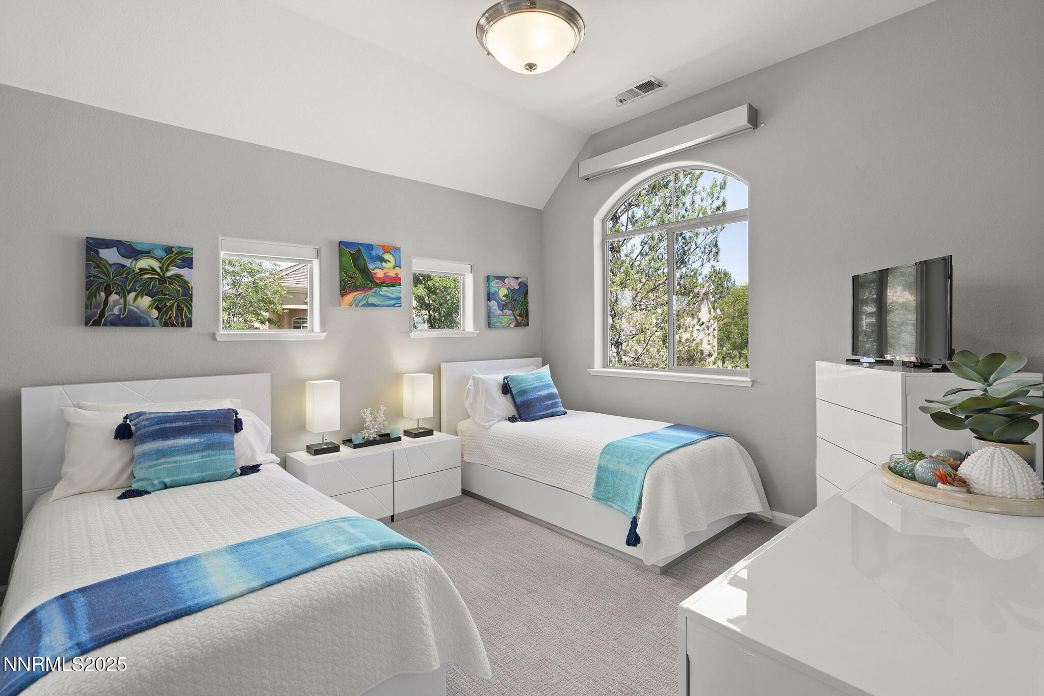 9900 Wilbur May Parkway Property Photo 18