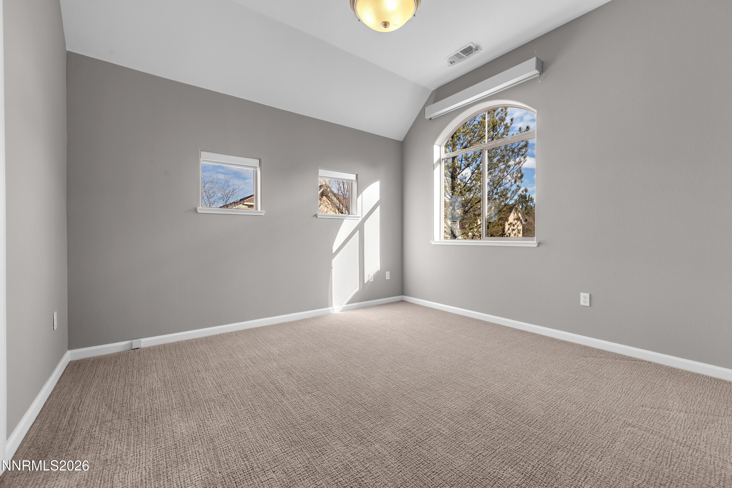 9900 Wilbur May Parkway 5105 Property Photo 19