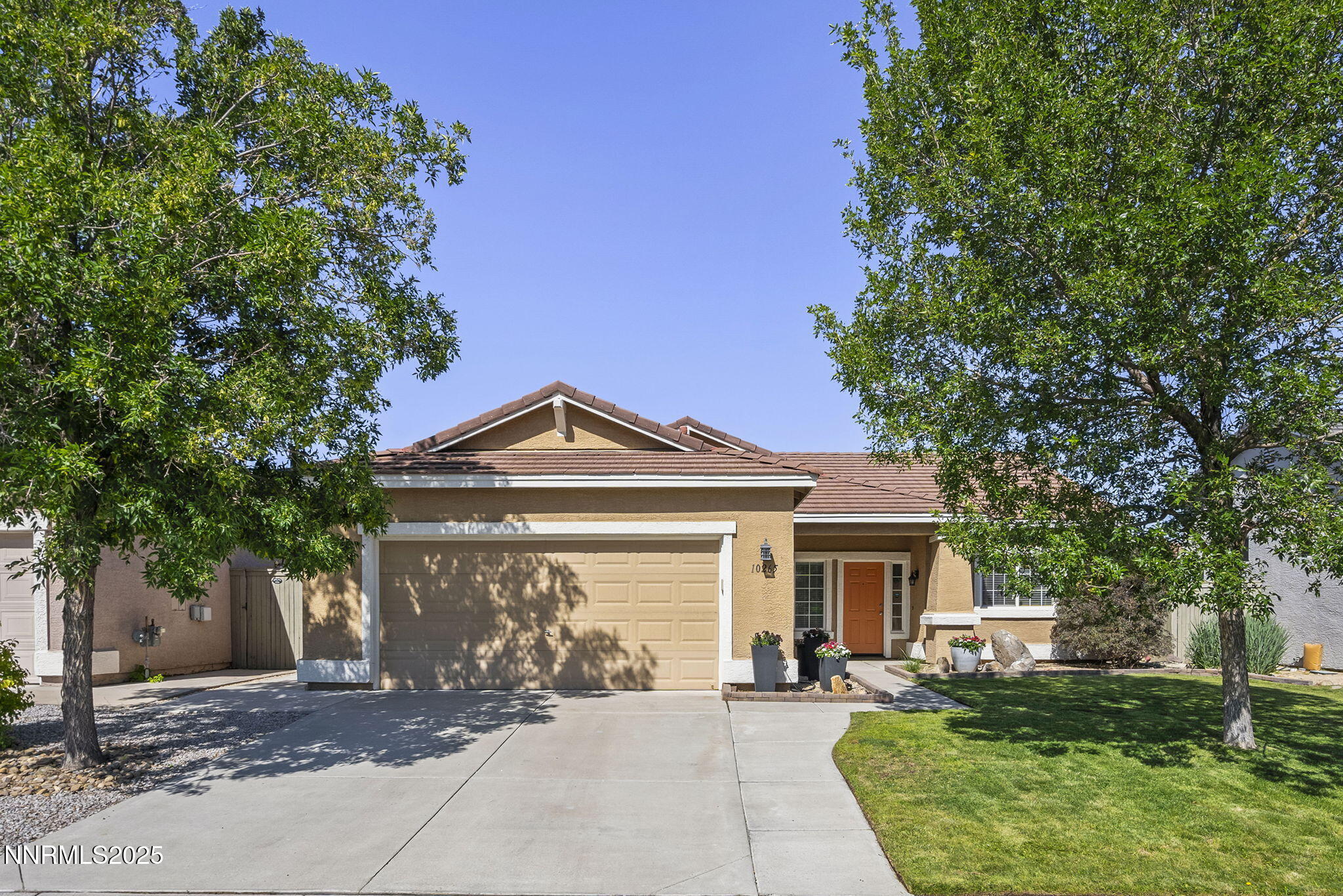 10265 Lucente Way Property Photo 1