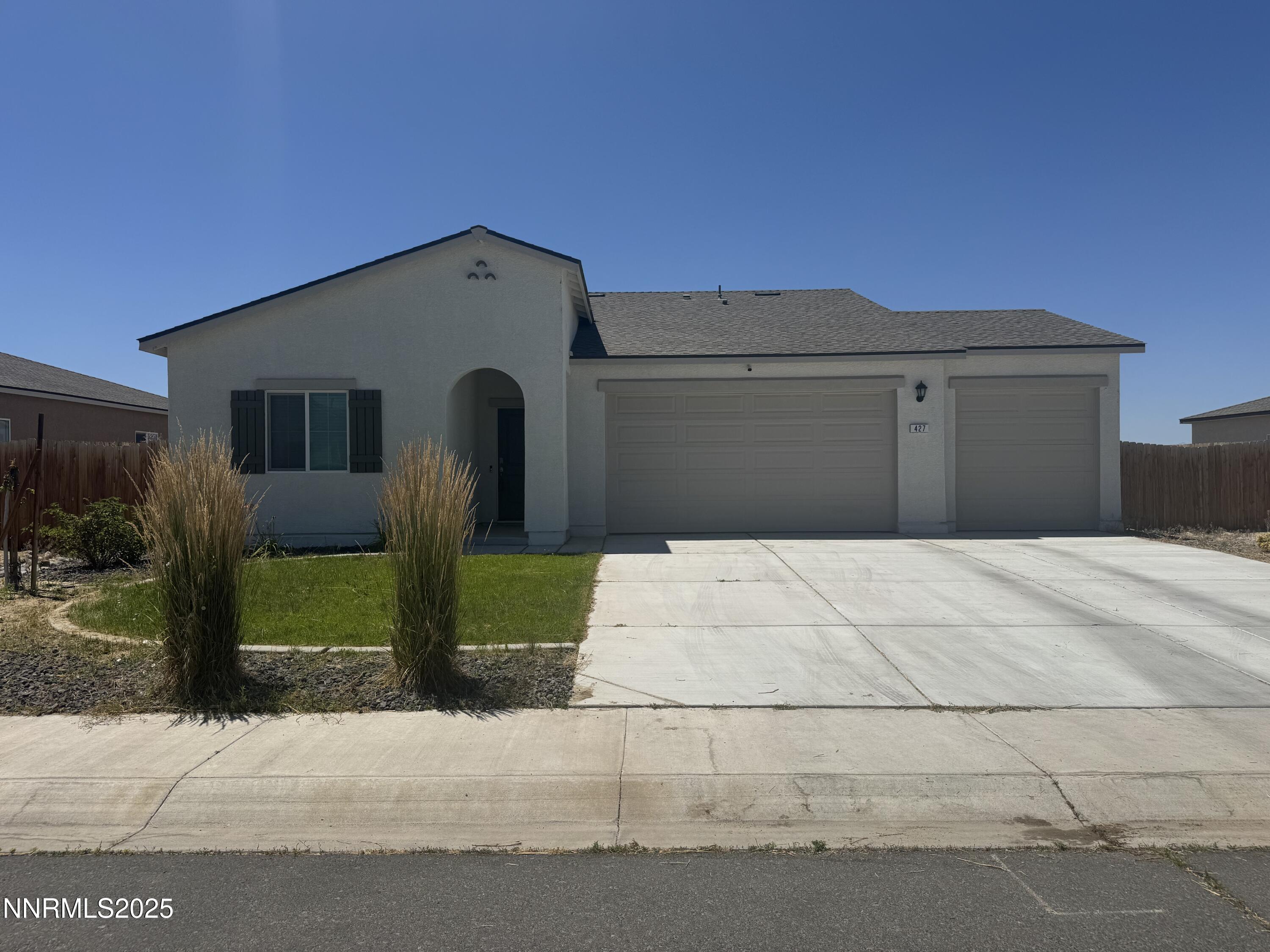 427 Agate Lane Property Photo 1