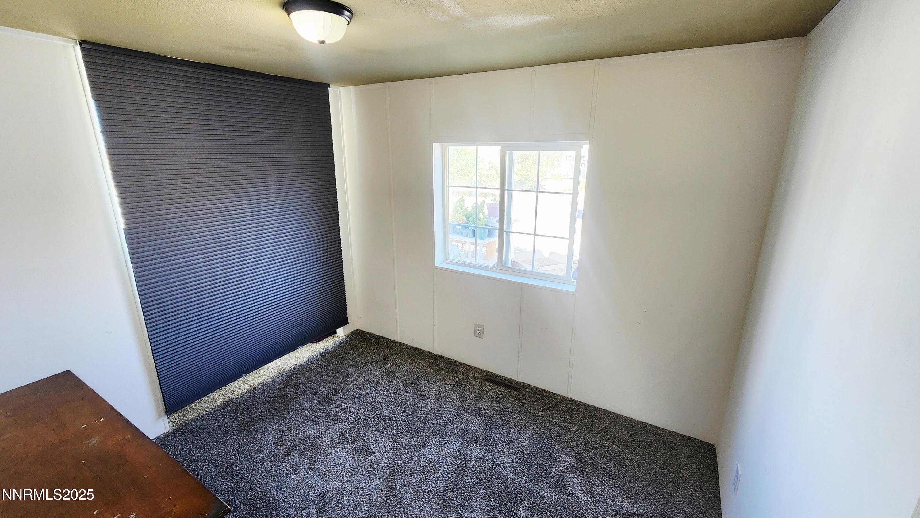 4960 Skyline Drive Property Photo 14