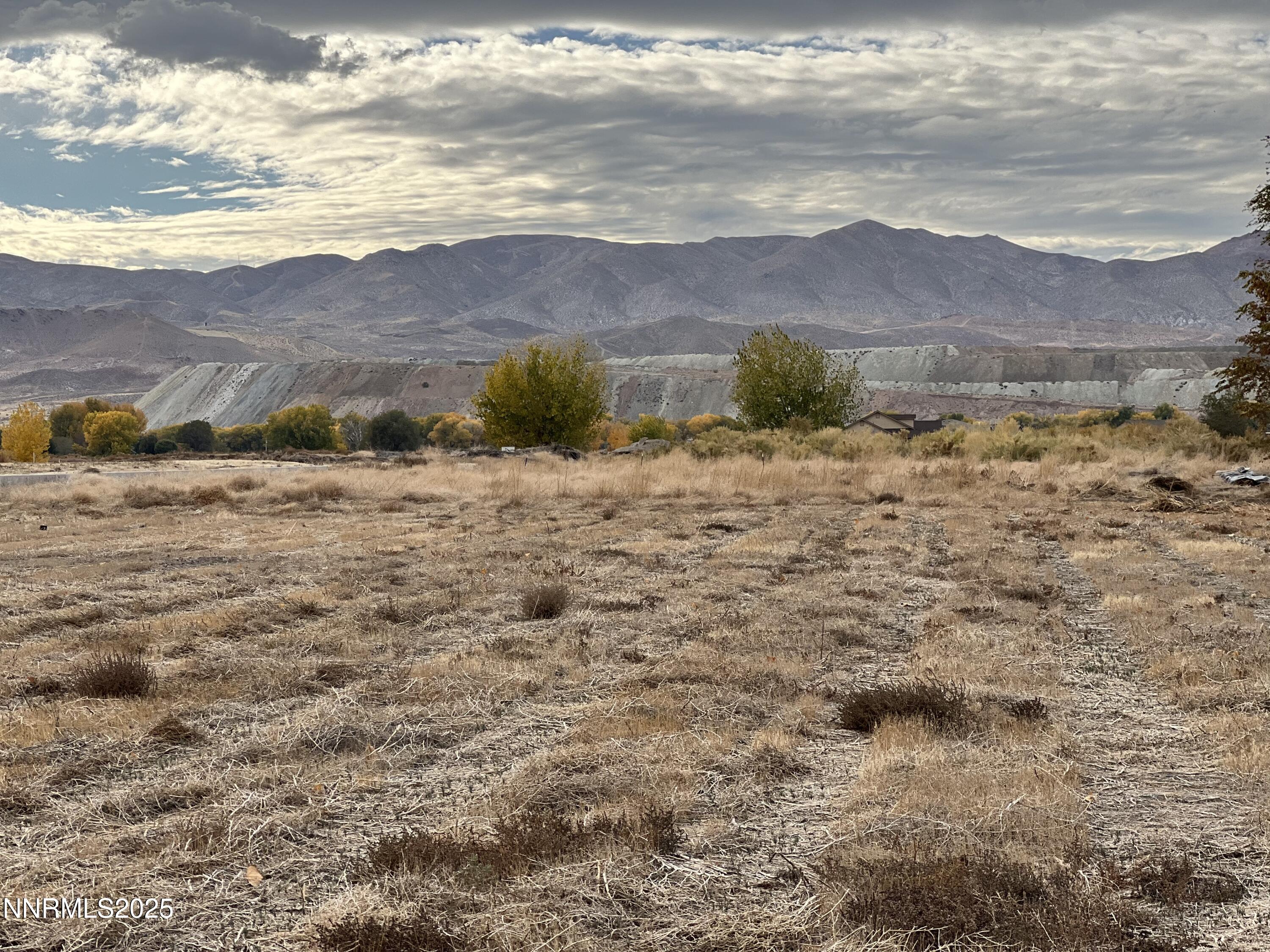41 Nv-208 Property Photo 6