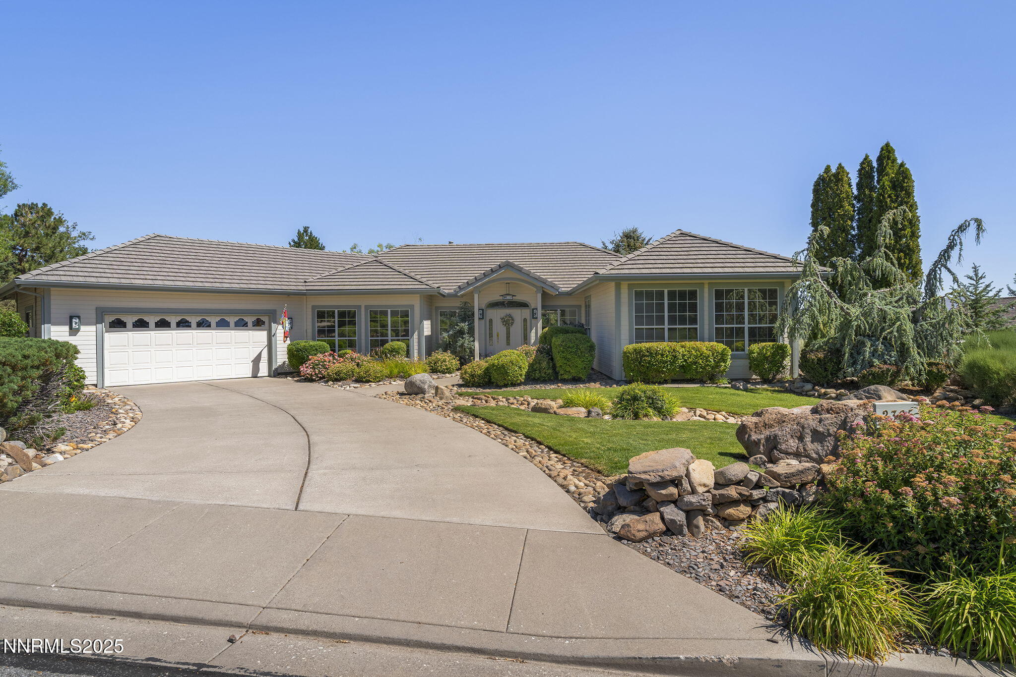 2305 Stowe Drive Property Photo 1