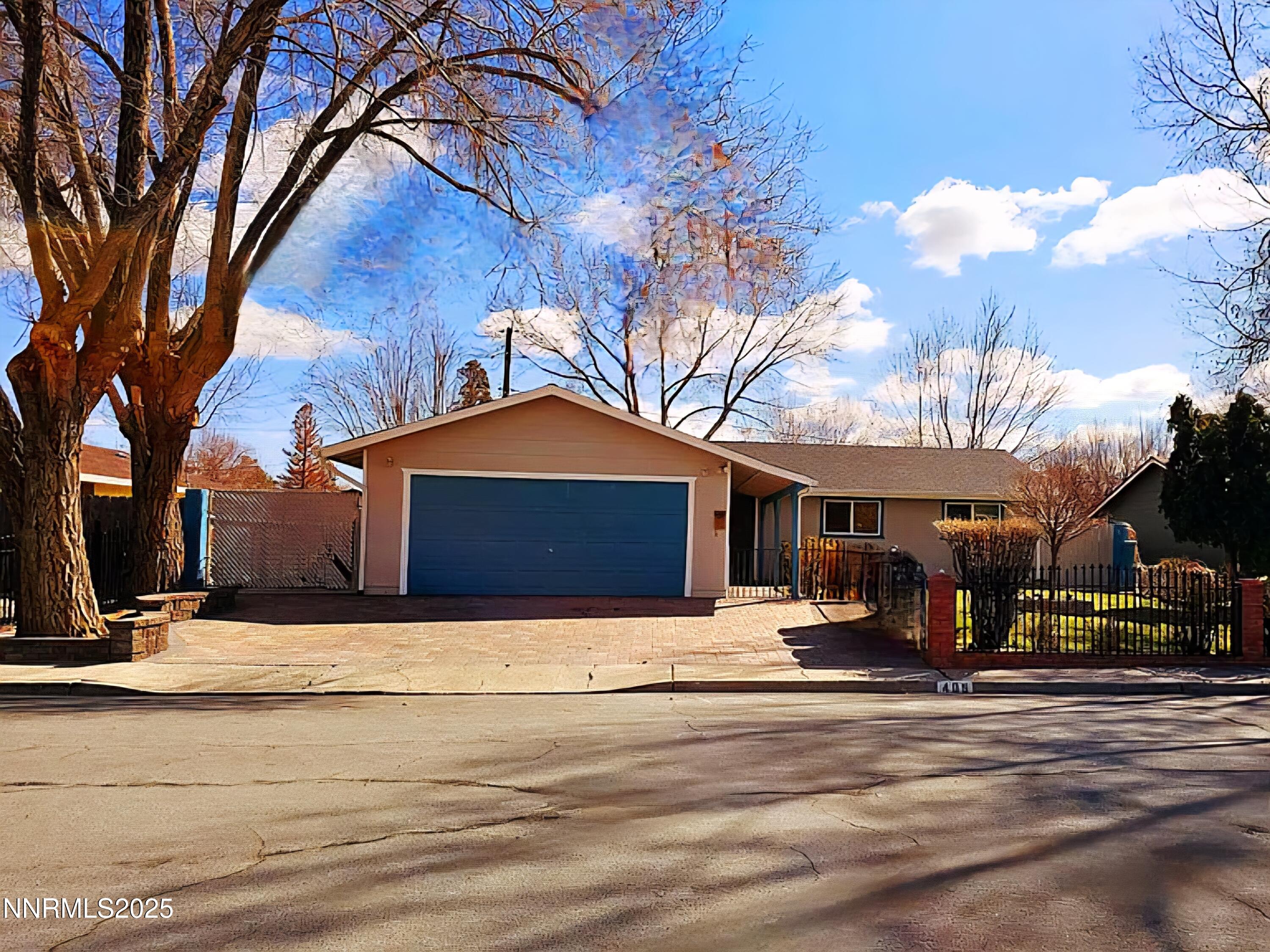 405 Rawhide Way Property Photo 1