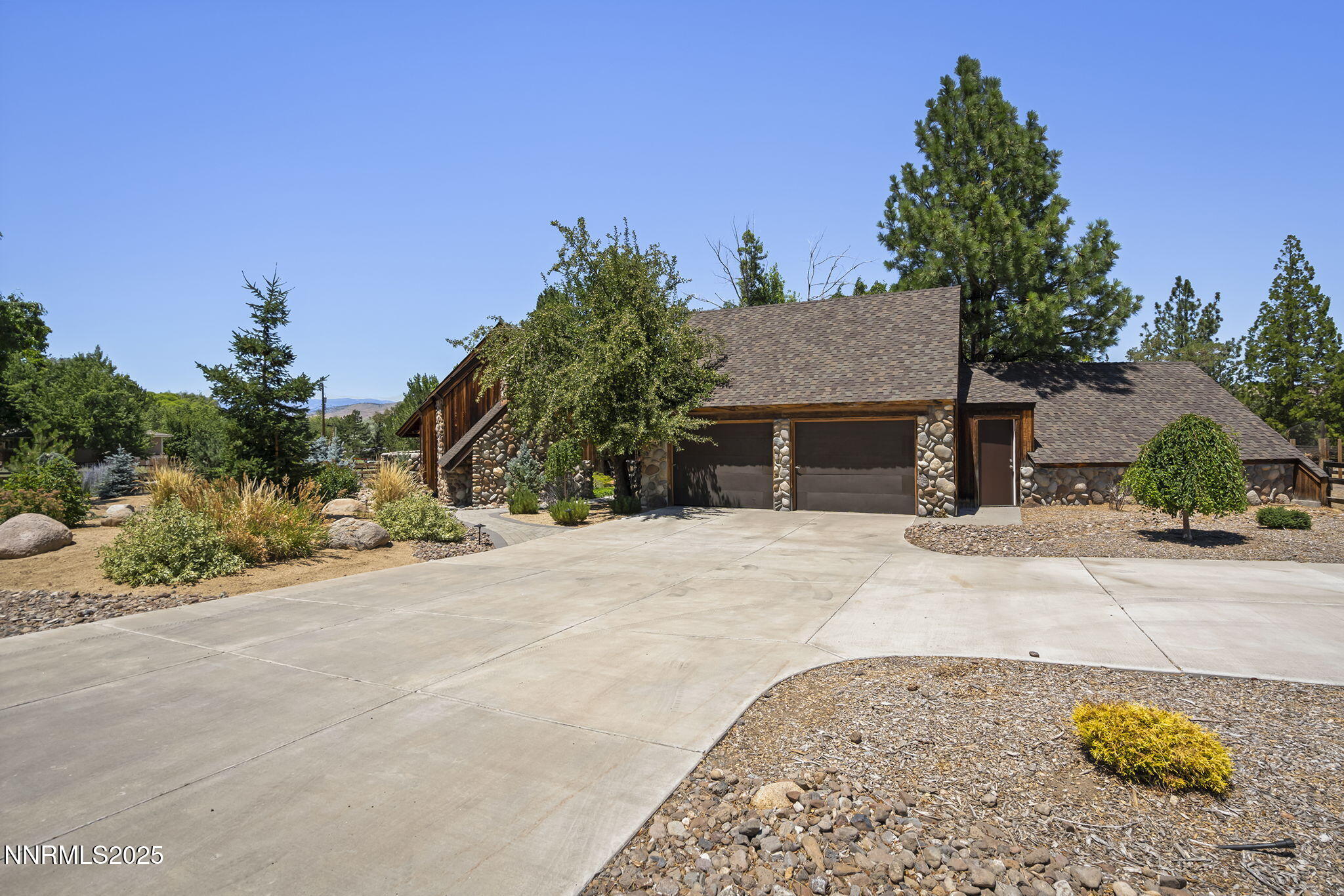 4275 Juniper Creek Road Property Photo 1