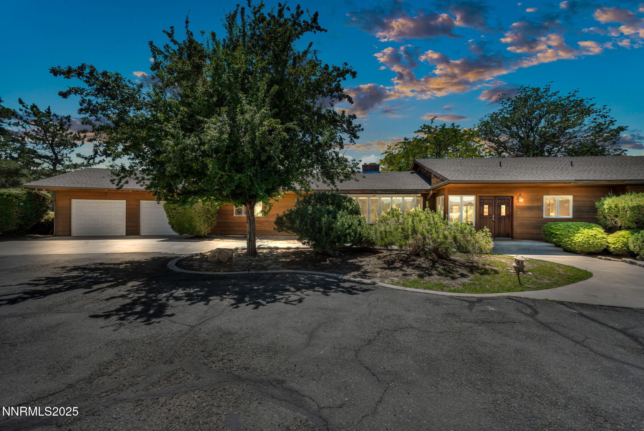 1405 Primrose Lane Property Photo 1