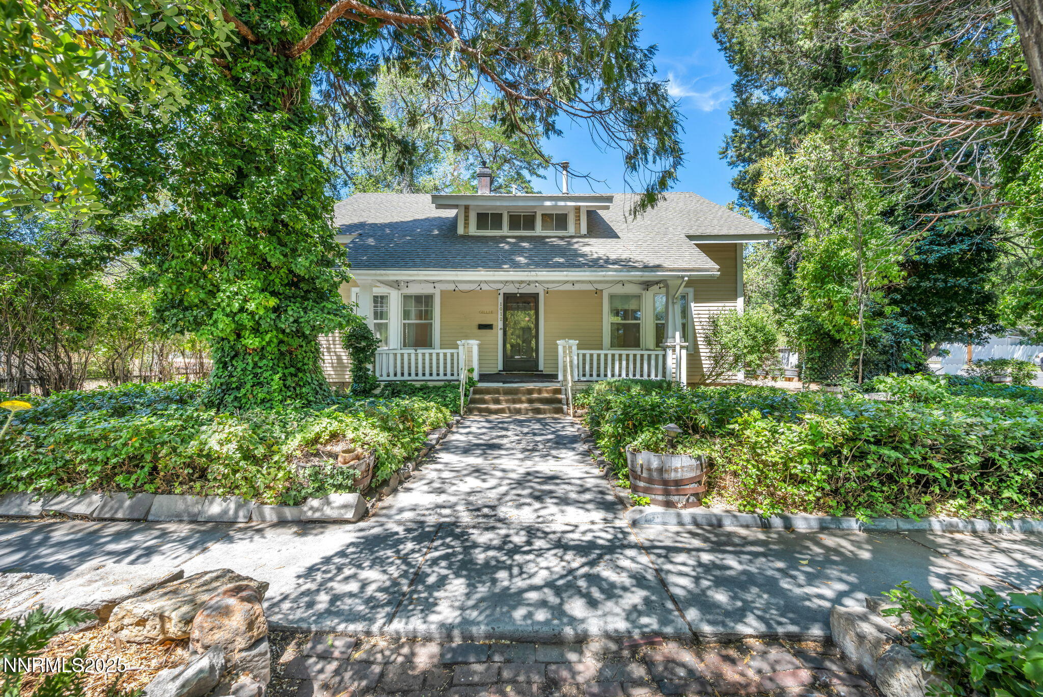 1012 N Nevada Street Property Photo 4
