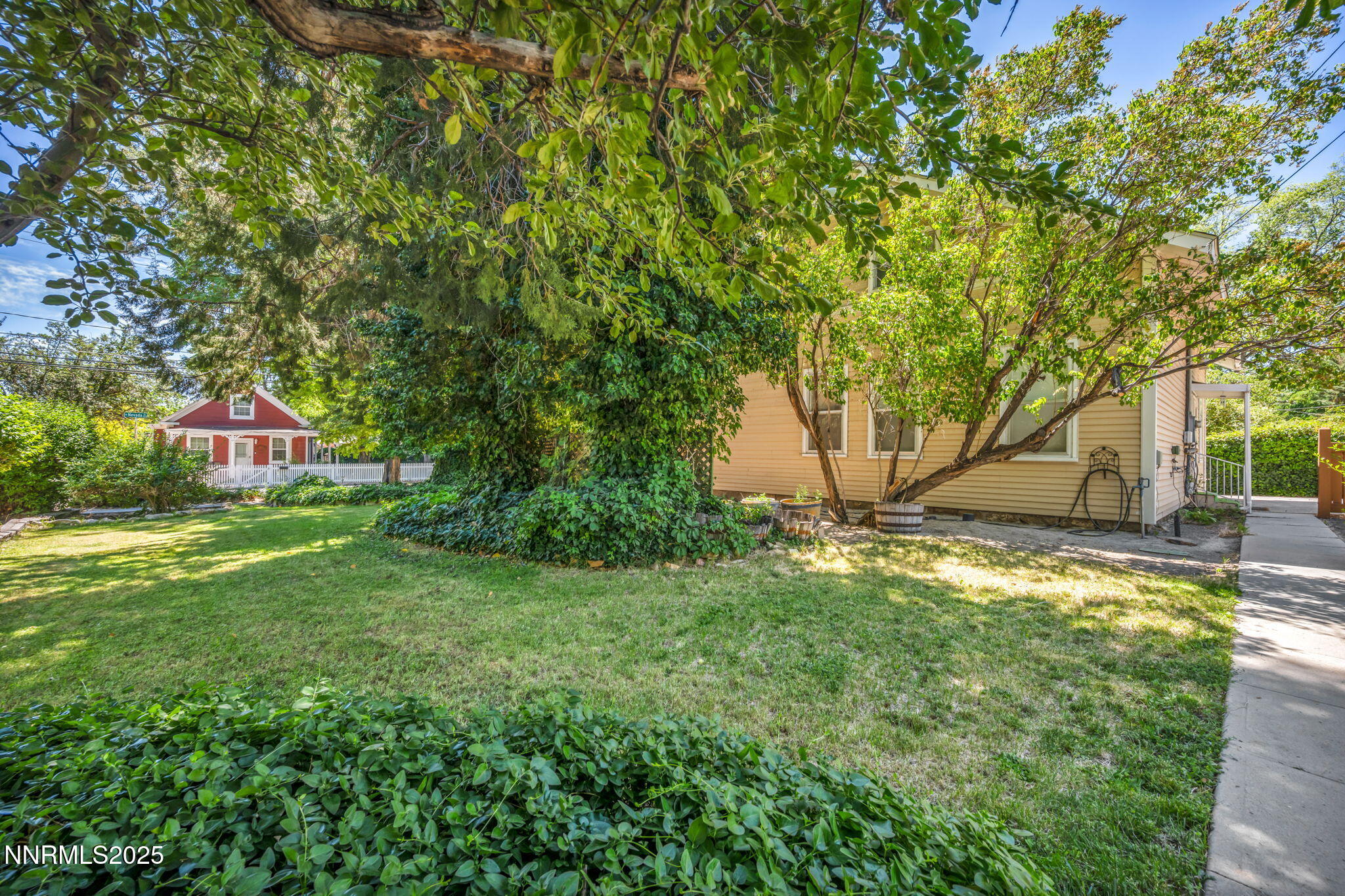 1012 N Nevada Street Property Photo 13