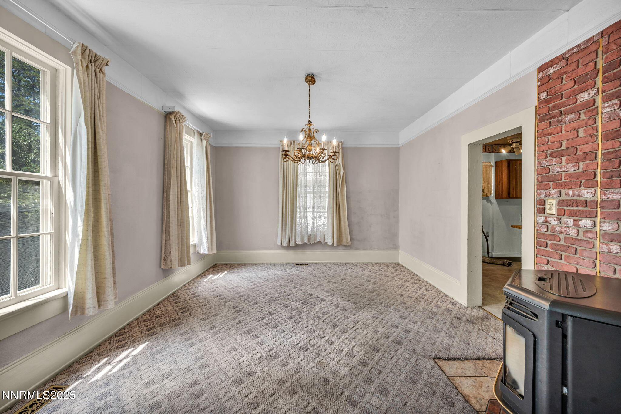 1012 N Nevada Street Property Photo 19