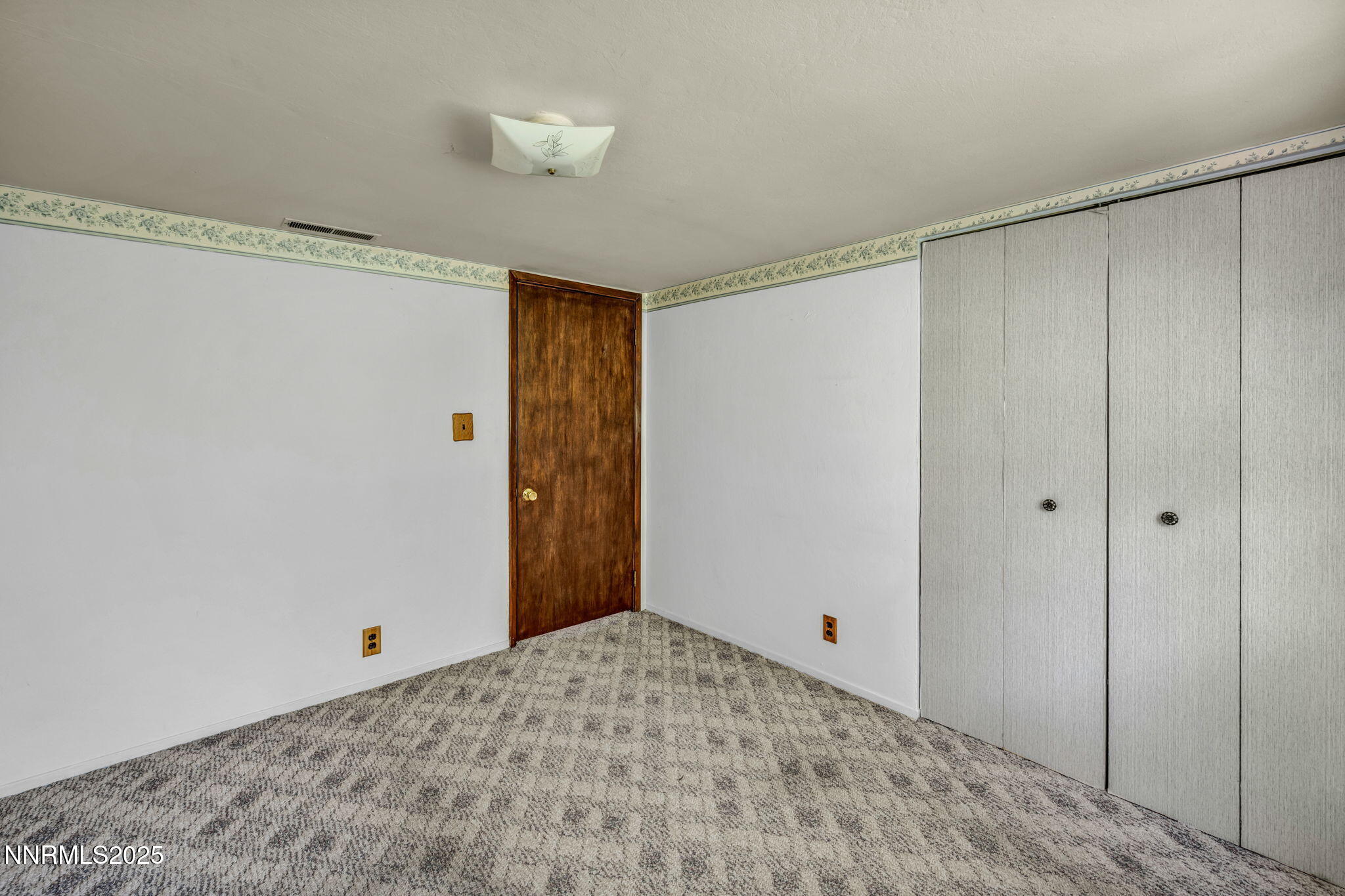 1012 N Nevada Street Property Photo 47
