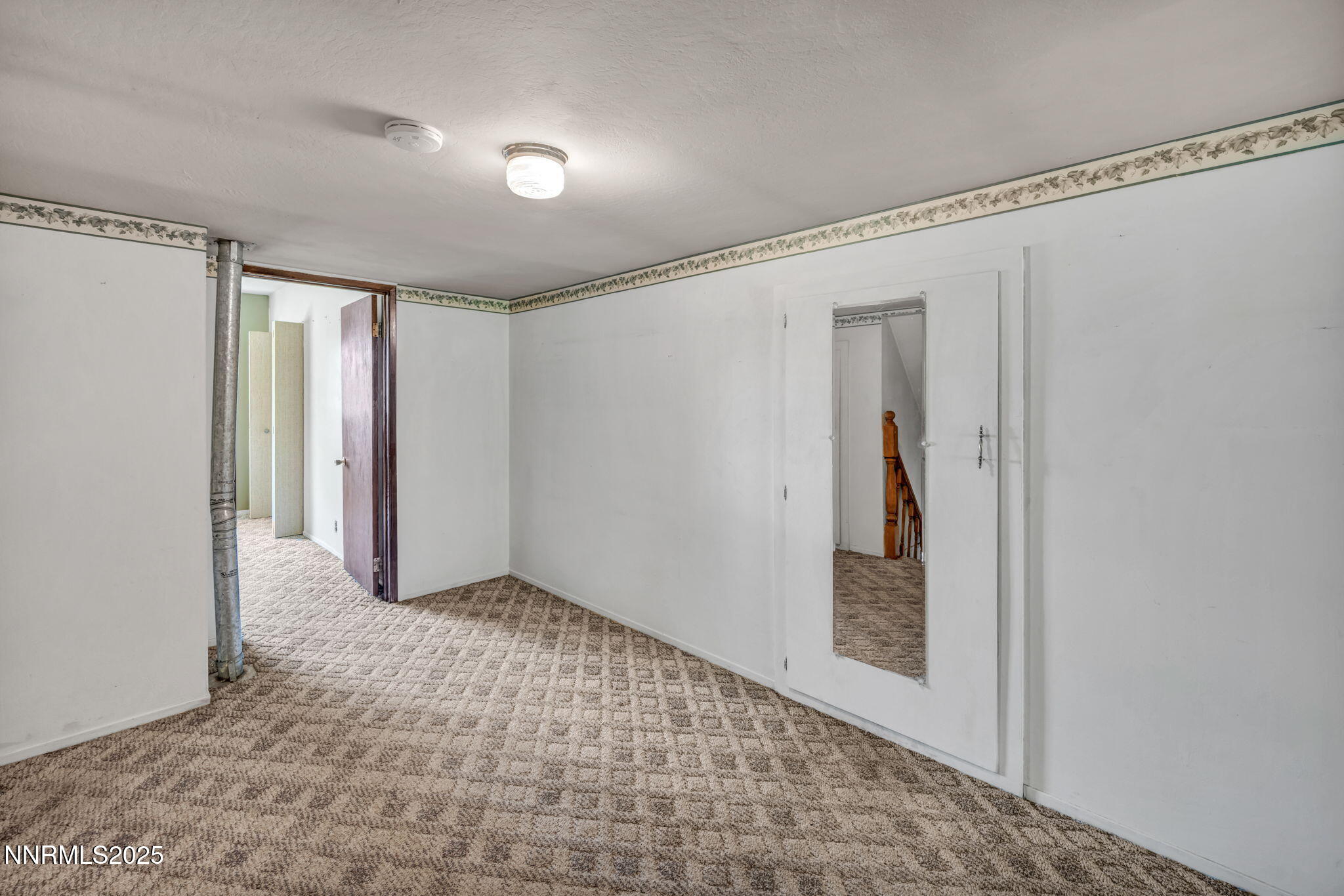 1012 N Nevada Street Property Photo 48