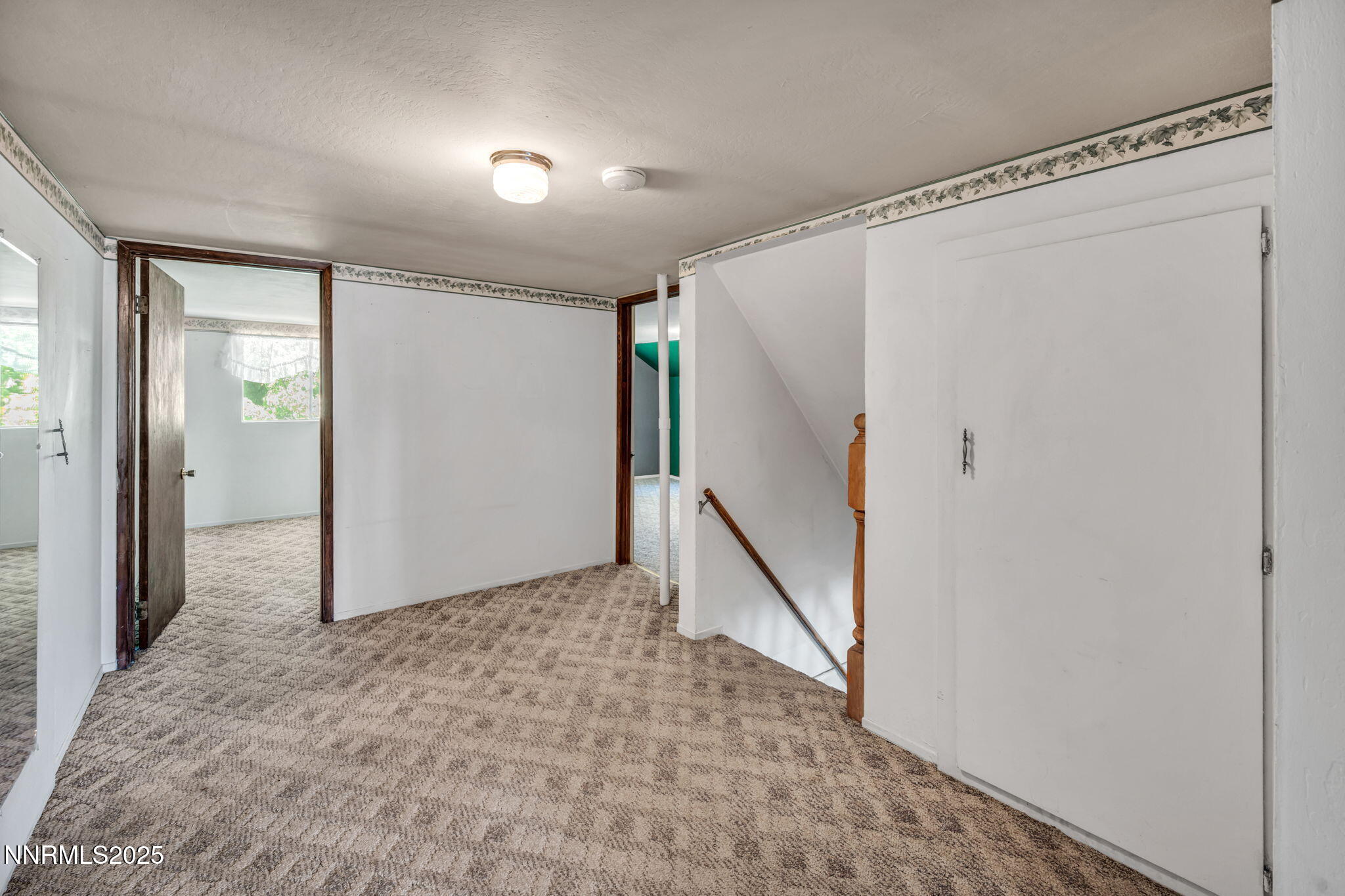 1012 N Nevada Street Property Photo 49