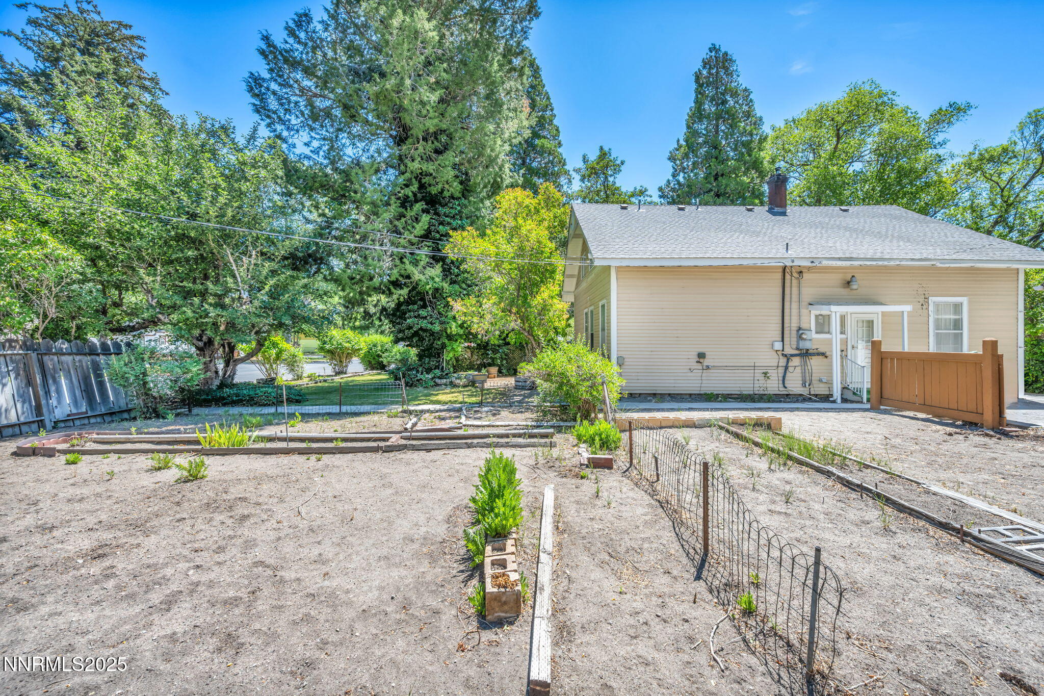 1012 N Nevada Street Property Photo 58