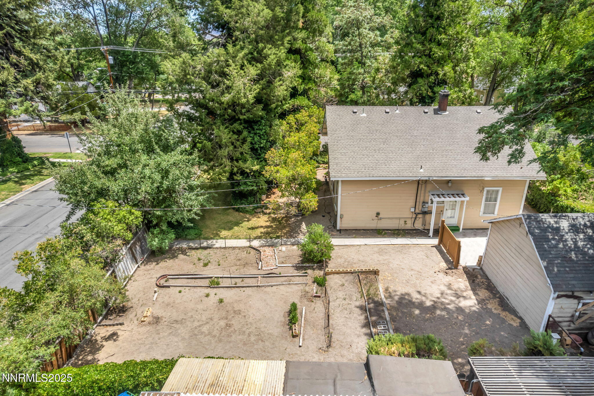 1012 N Nevada Street Property Photo 63