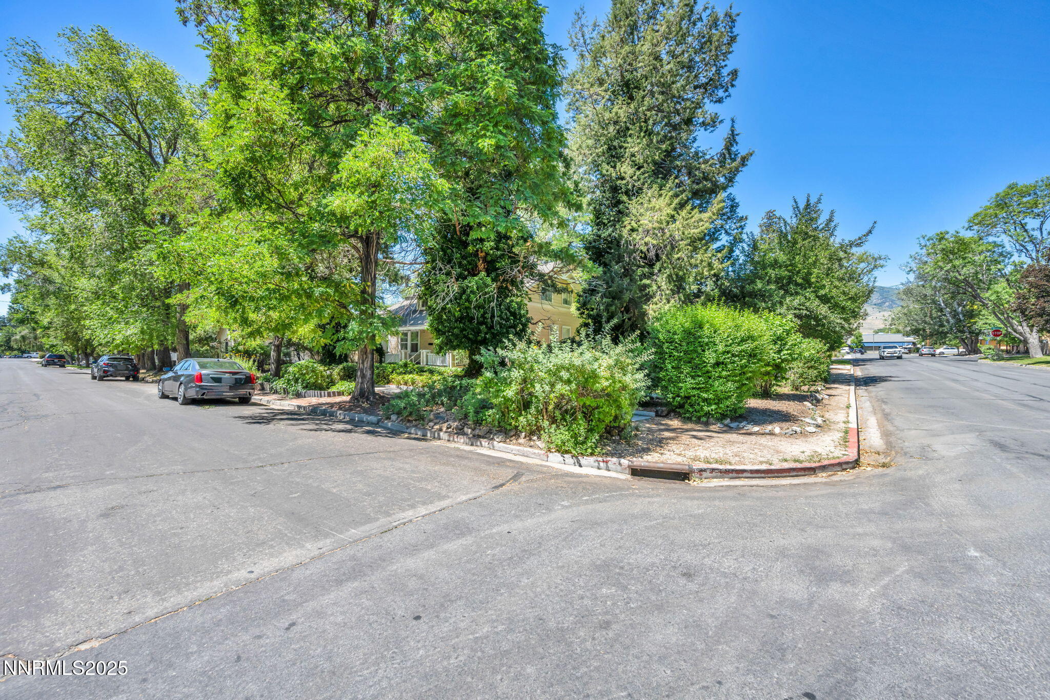 1012 N Nevada Street Property Photo 66