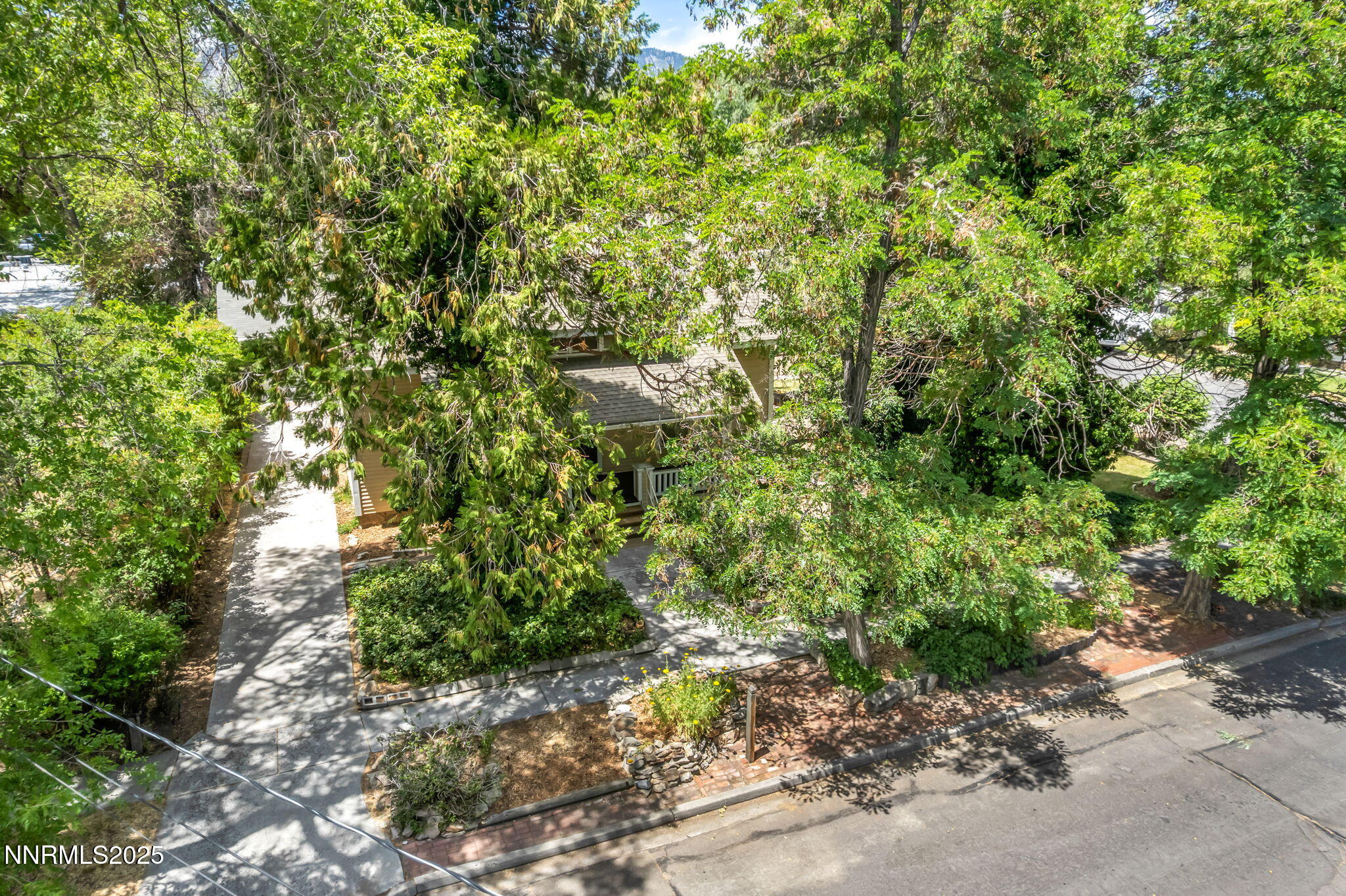 1012 N Nevada Street Property Photo 68