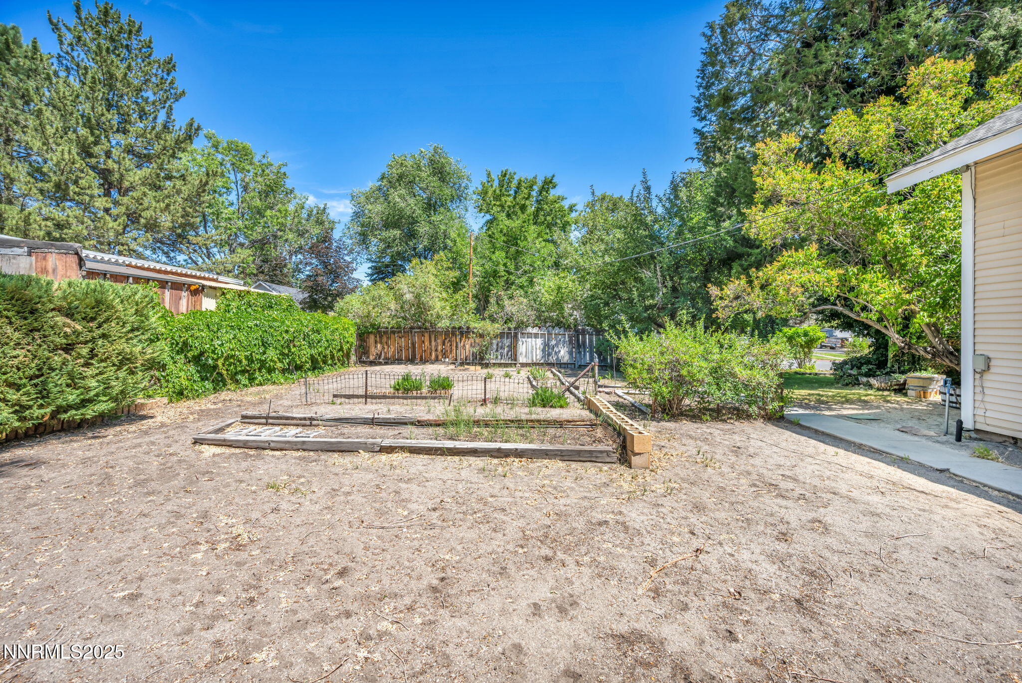 1012 N Nevada Street Property Photo 73