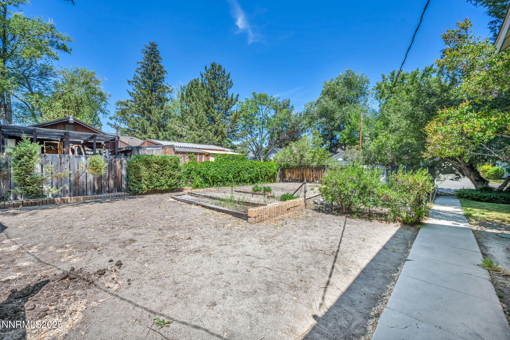 1012 N Nevada Street Property Photo 74