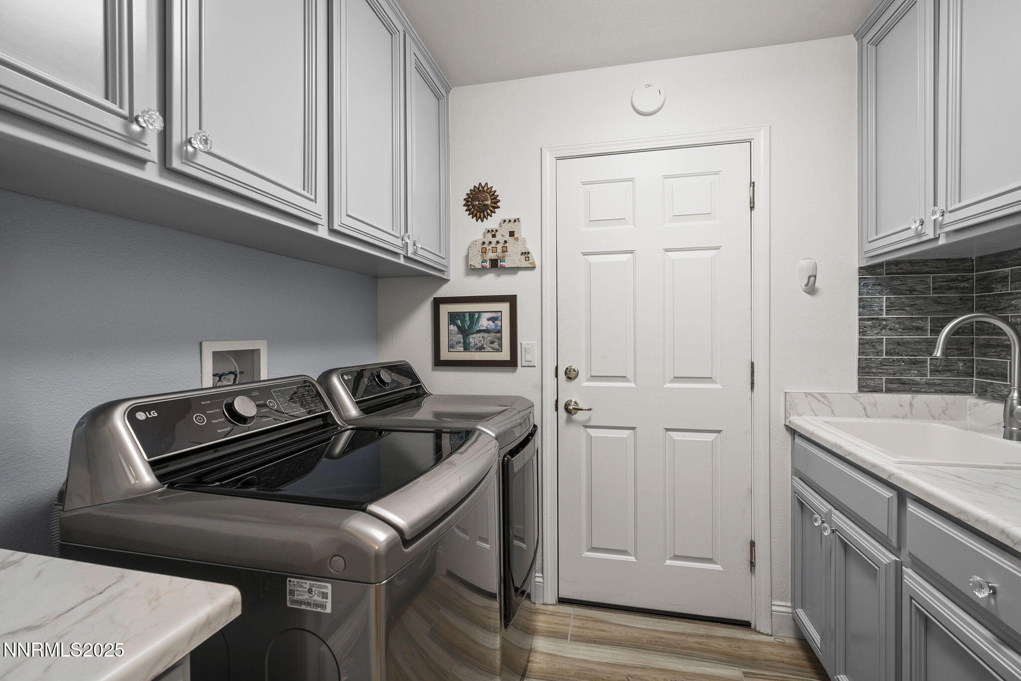 490 Norfolk Drive Property Photo 28