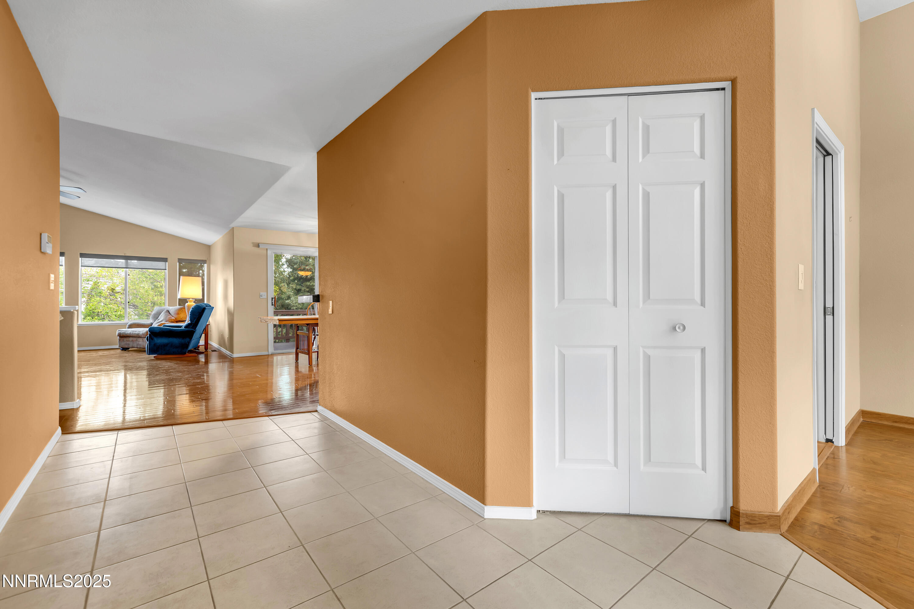 6248 Golden Meadow Road Property Photo 4