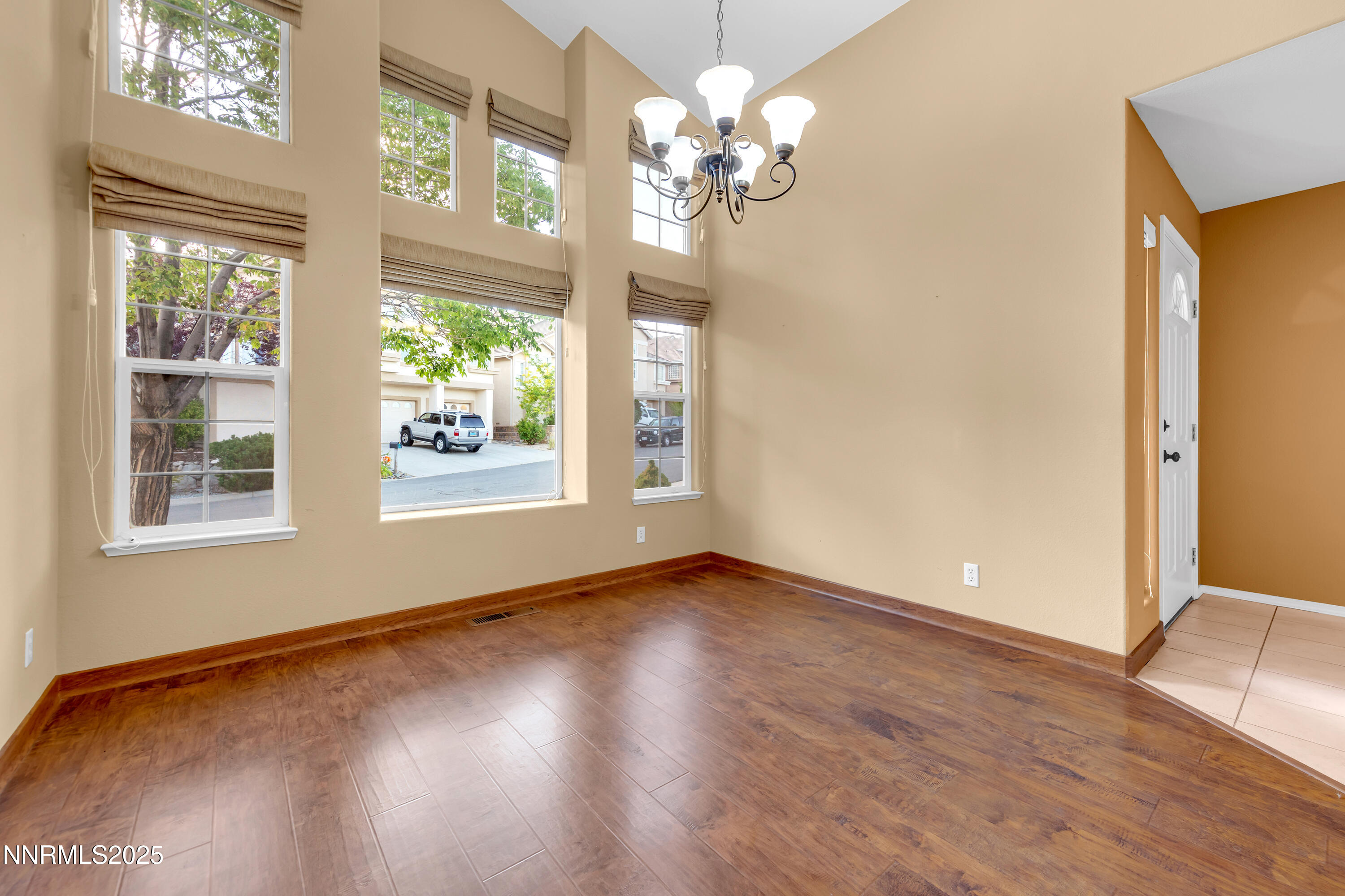 6248 Golden Meadow Road Property Photo 7