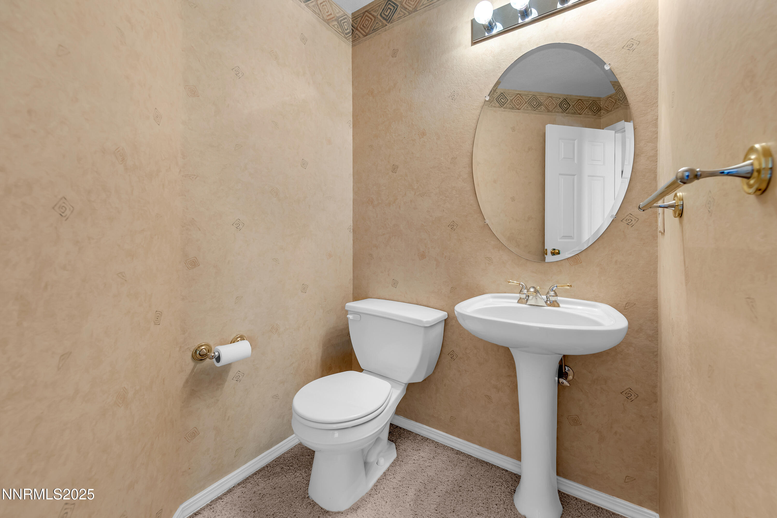 6248 Golden Meadow Road Property Photo 29