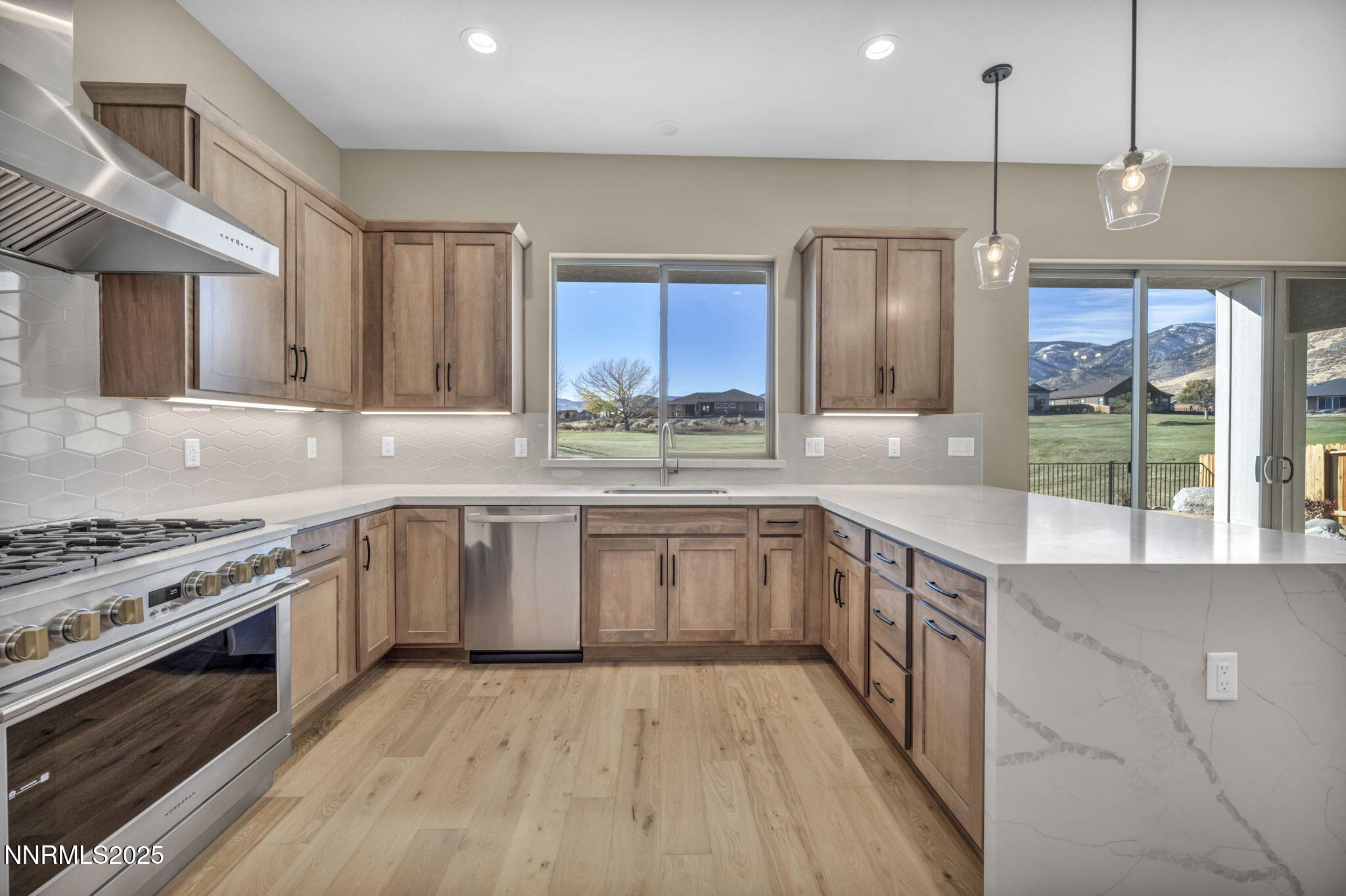 3359 Cambria Loop Property Photo 5