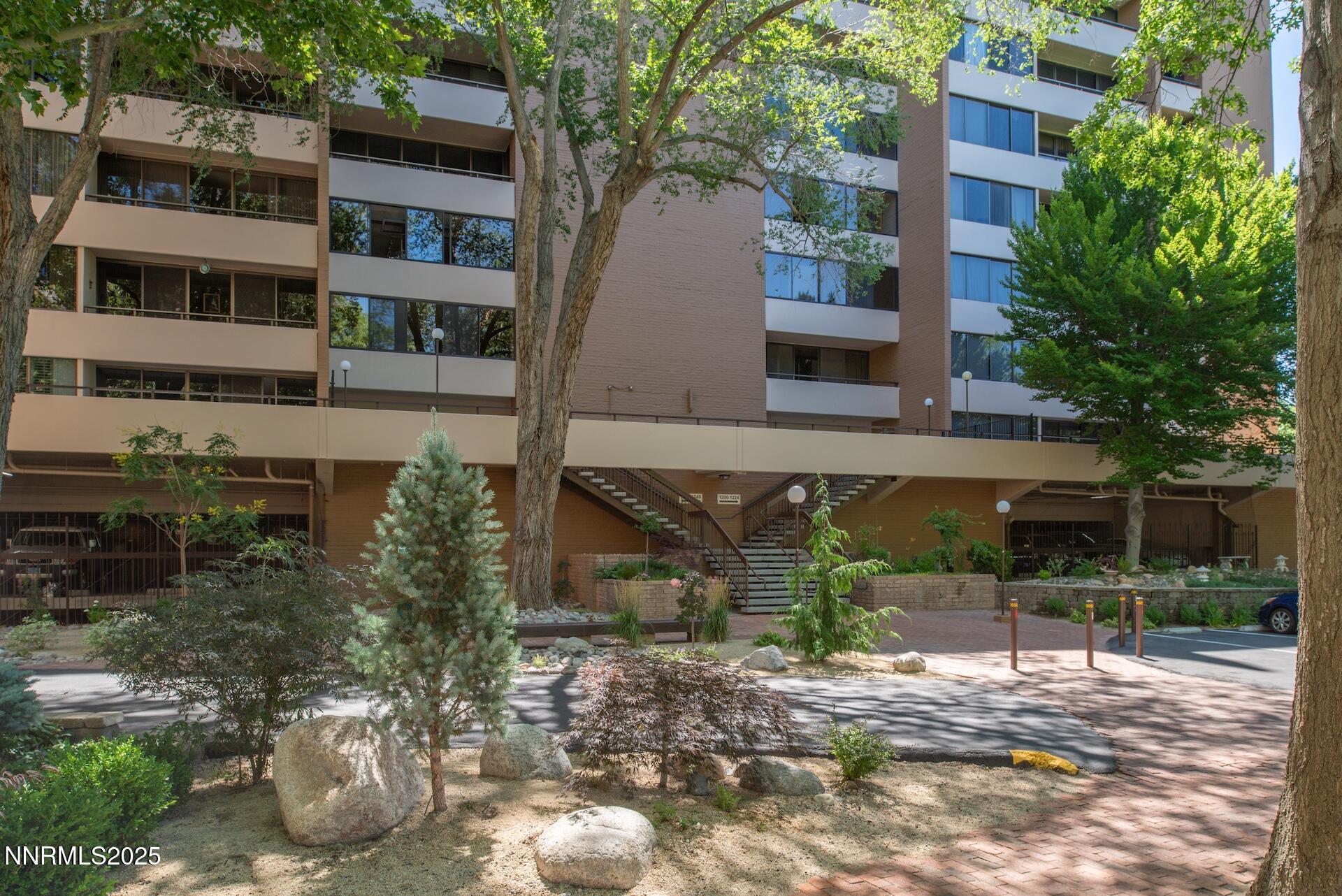 1200 Riverside Drive Property Photo 1