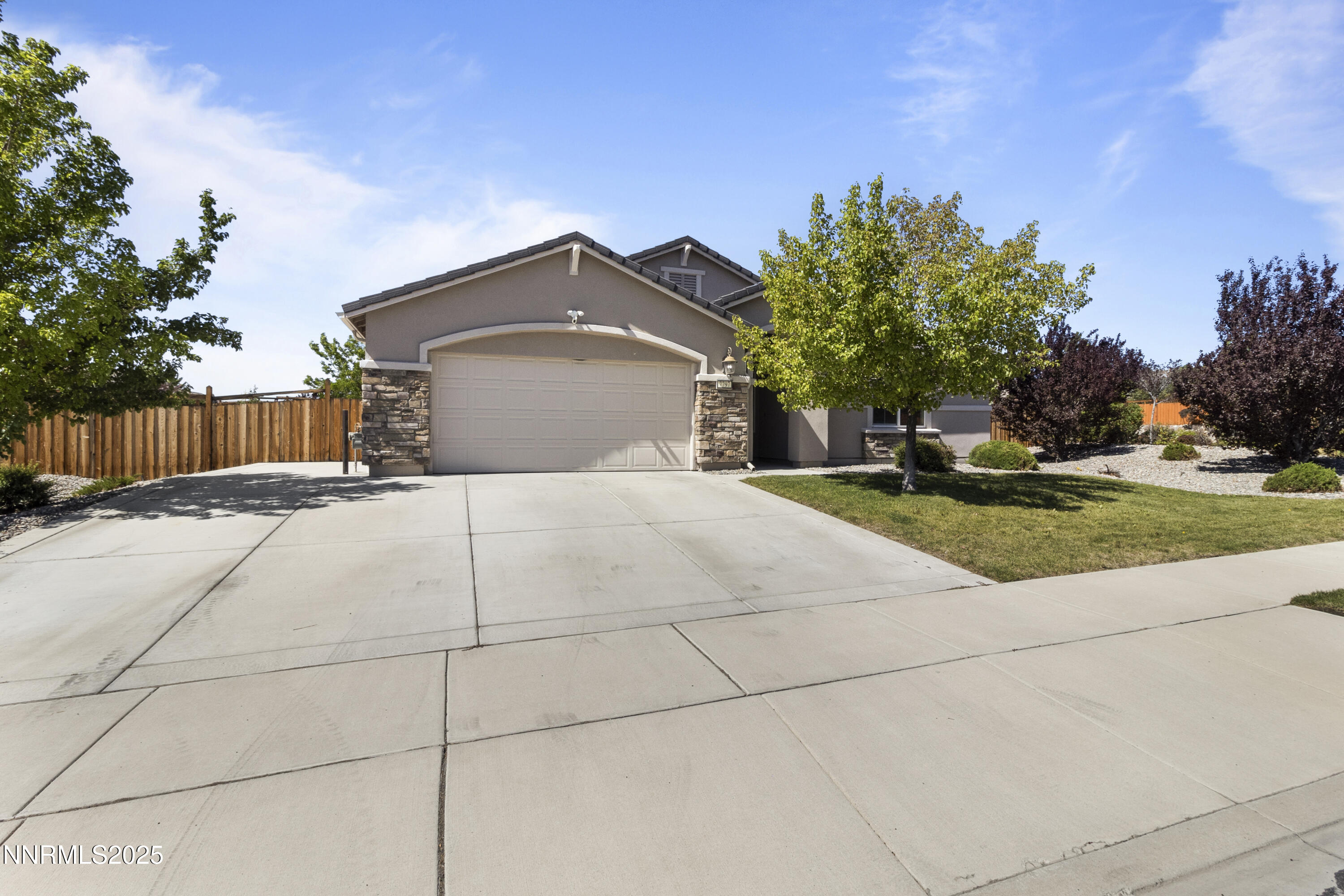 7797 Rhythm Circle Property Photo 1