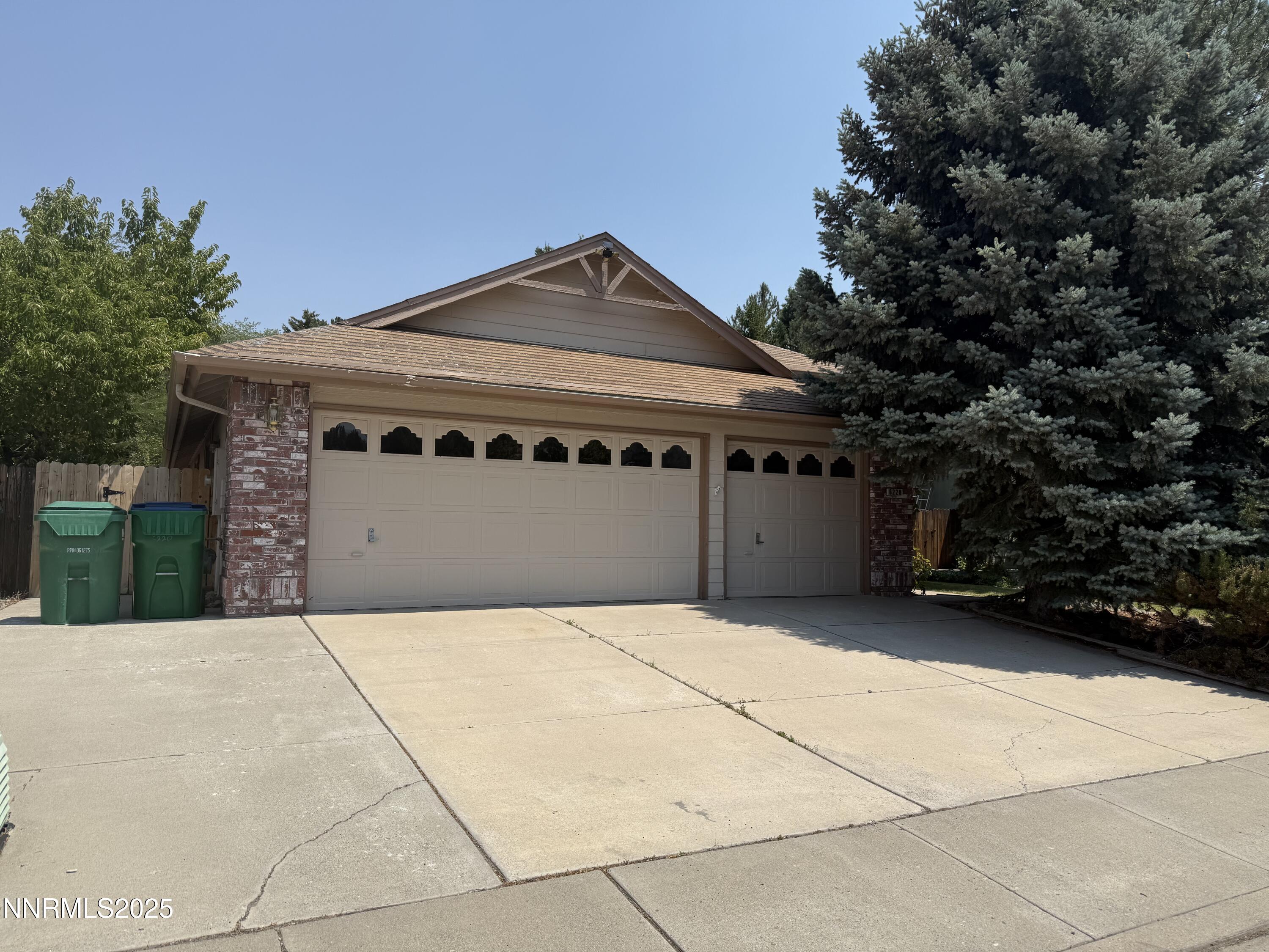6220 Valley Wood Drive Property Photo 1