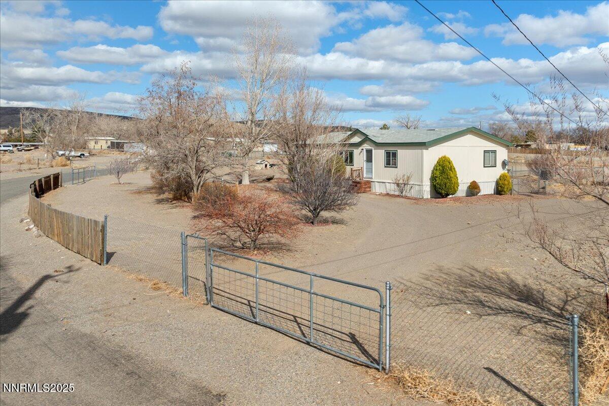 5015 Washoe Circle Property Photo 1