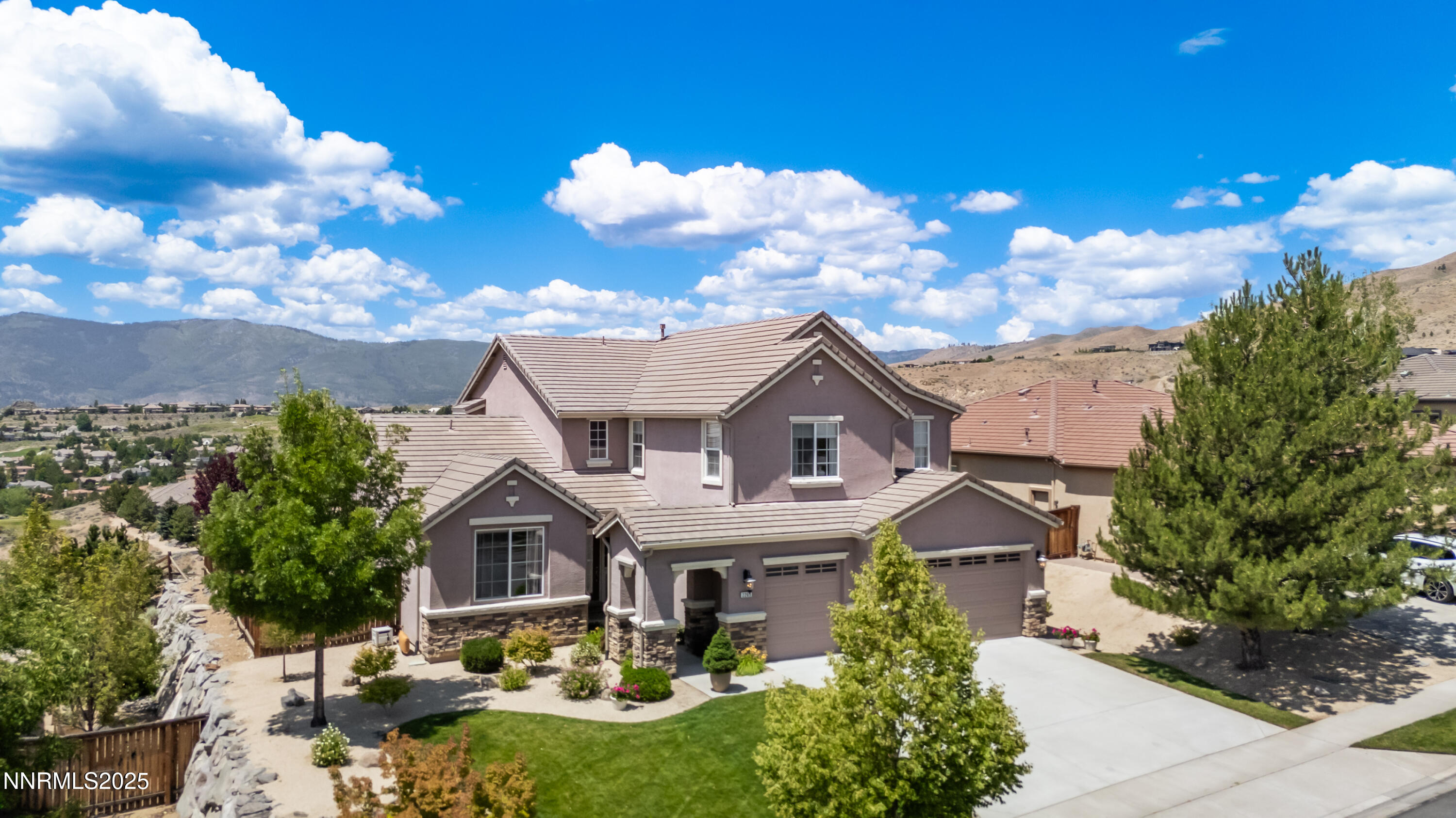 2265 Peavine Valley Road Property Photo 3