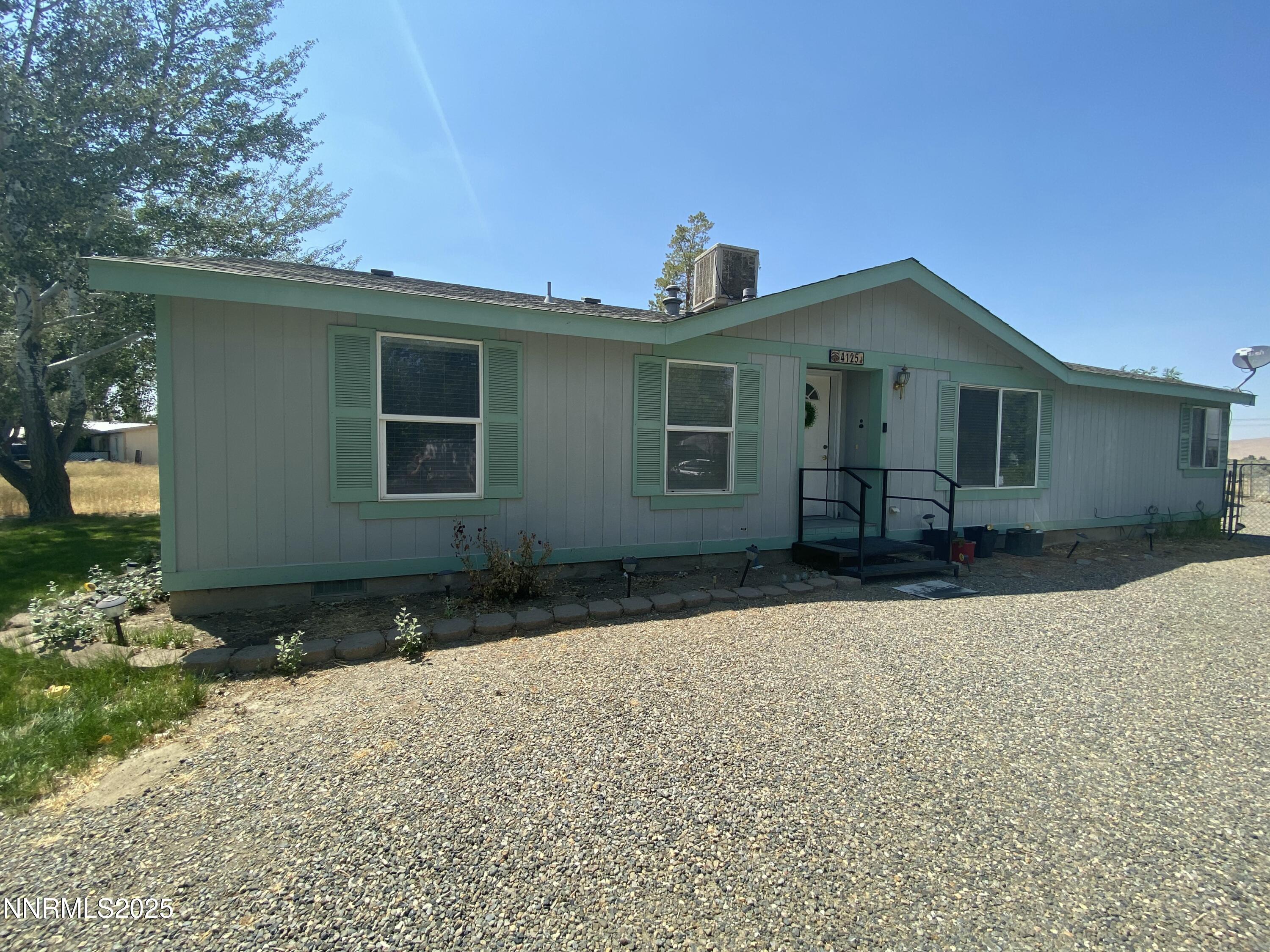 4125 Golden Cir Drive Property Photo 1