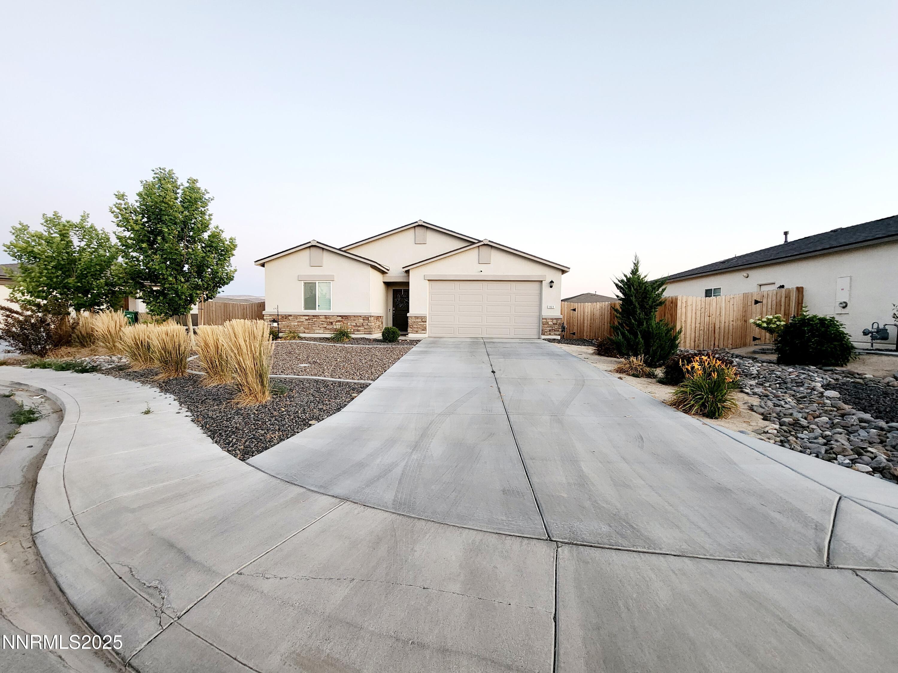 969 Kathryn Court Property Photo 1