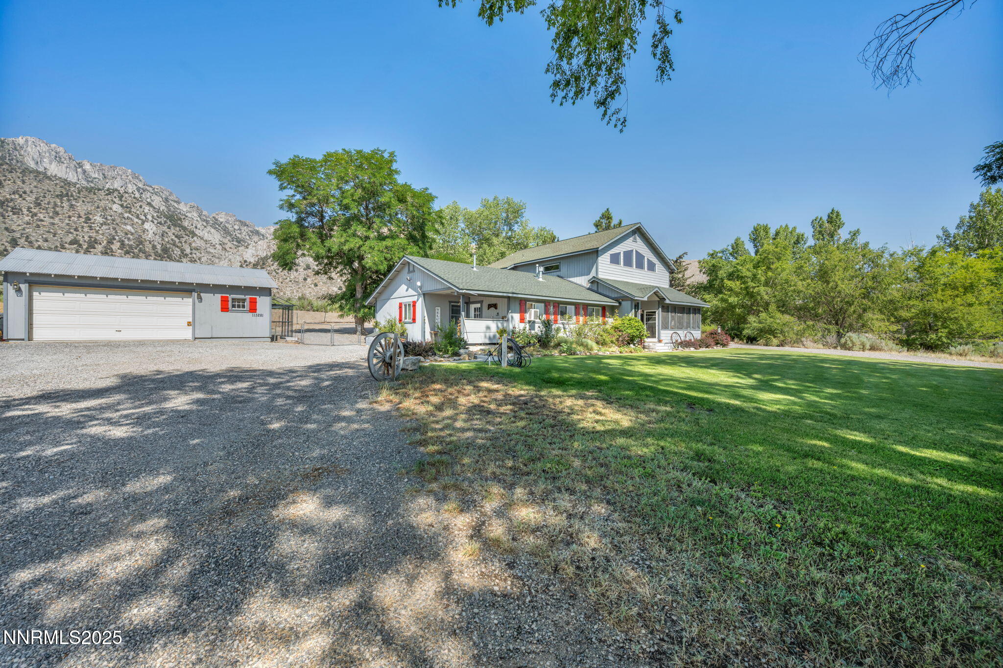 115281 Us-395 Property Photo 1