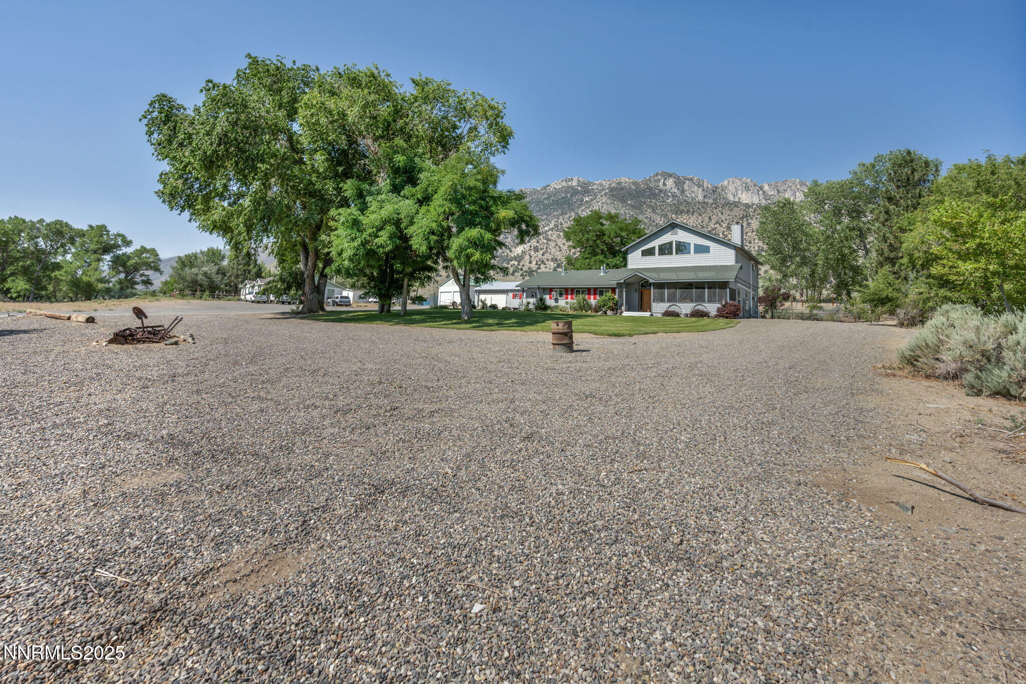 115281 Us-395 Property Photo 3