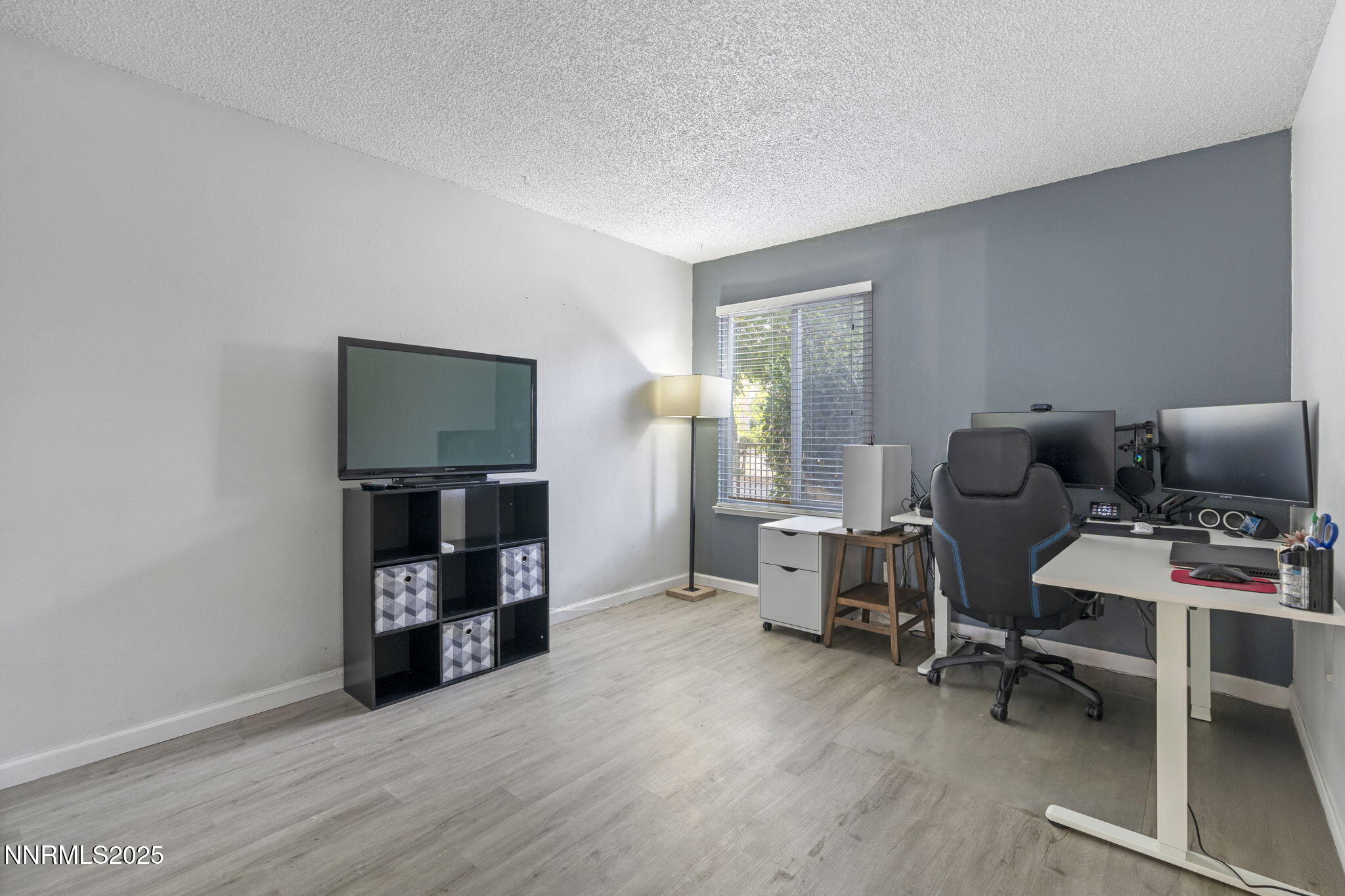 1555 Delucchi Lane Property Photo 17