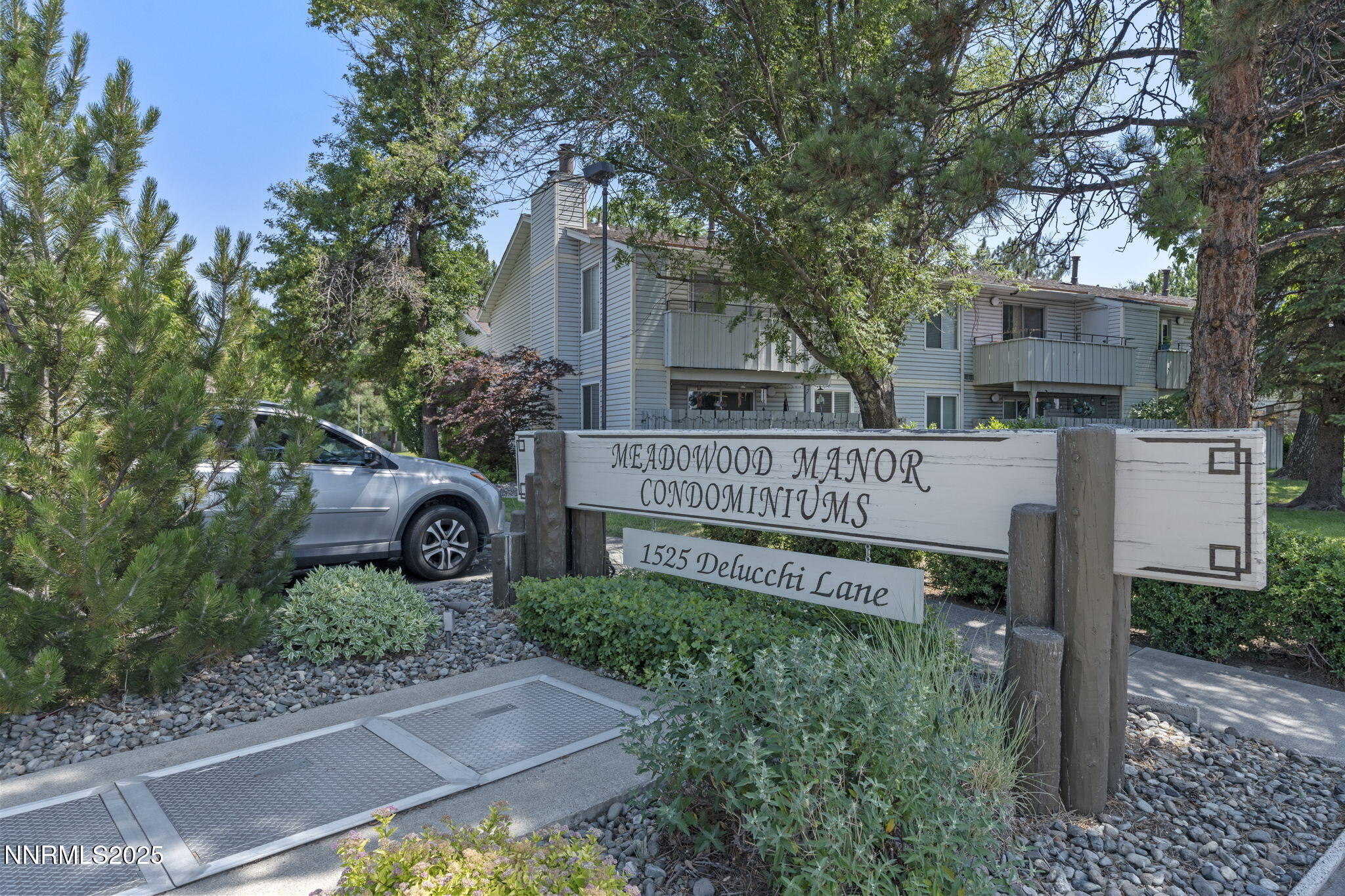1555 Delucchi Lane Property Photo 25