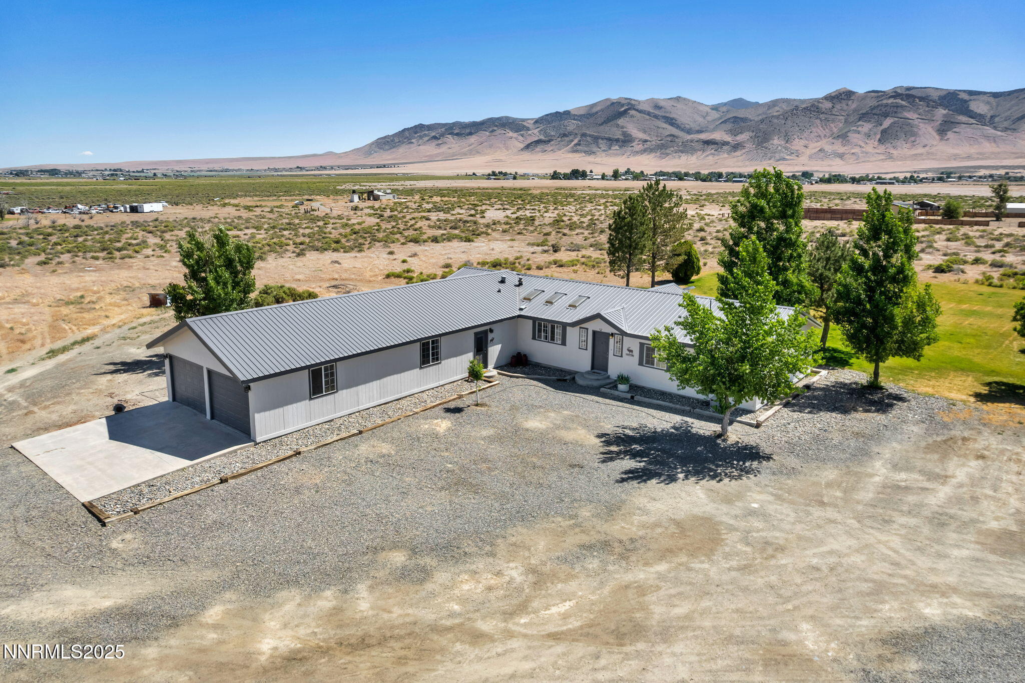 1625 Youngberg Road Property Photo 1