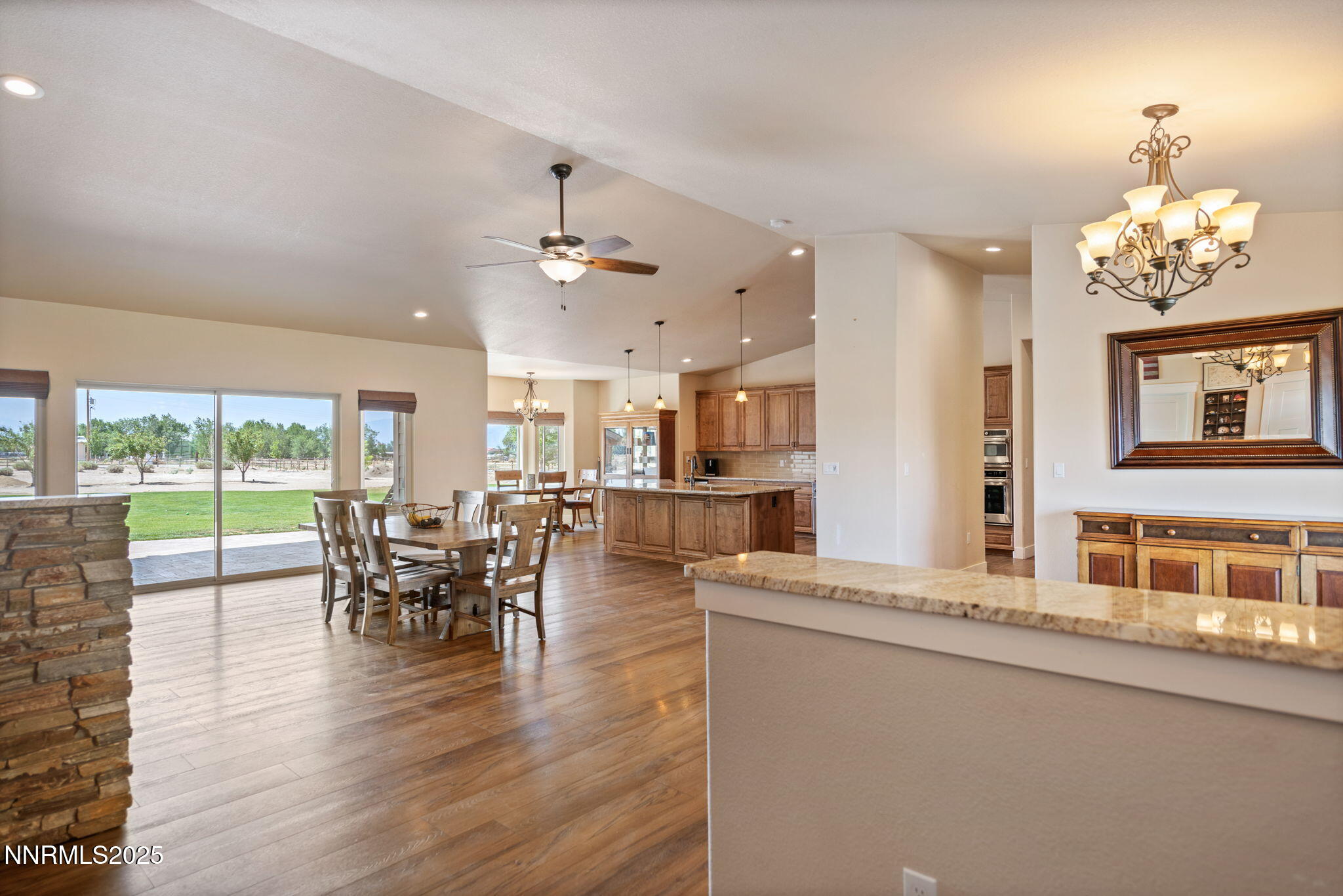 1725 Grandview Parkway Property Photo 21