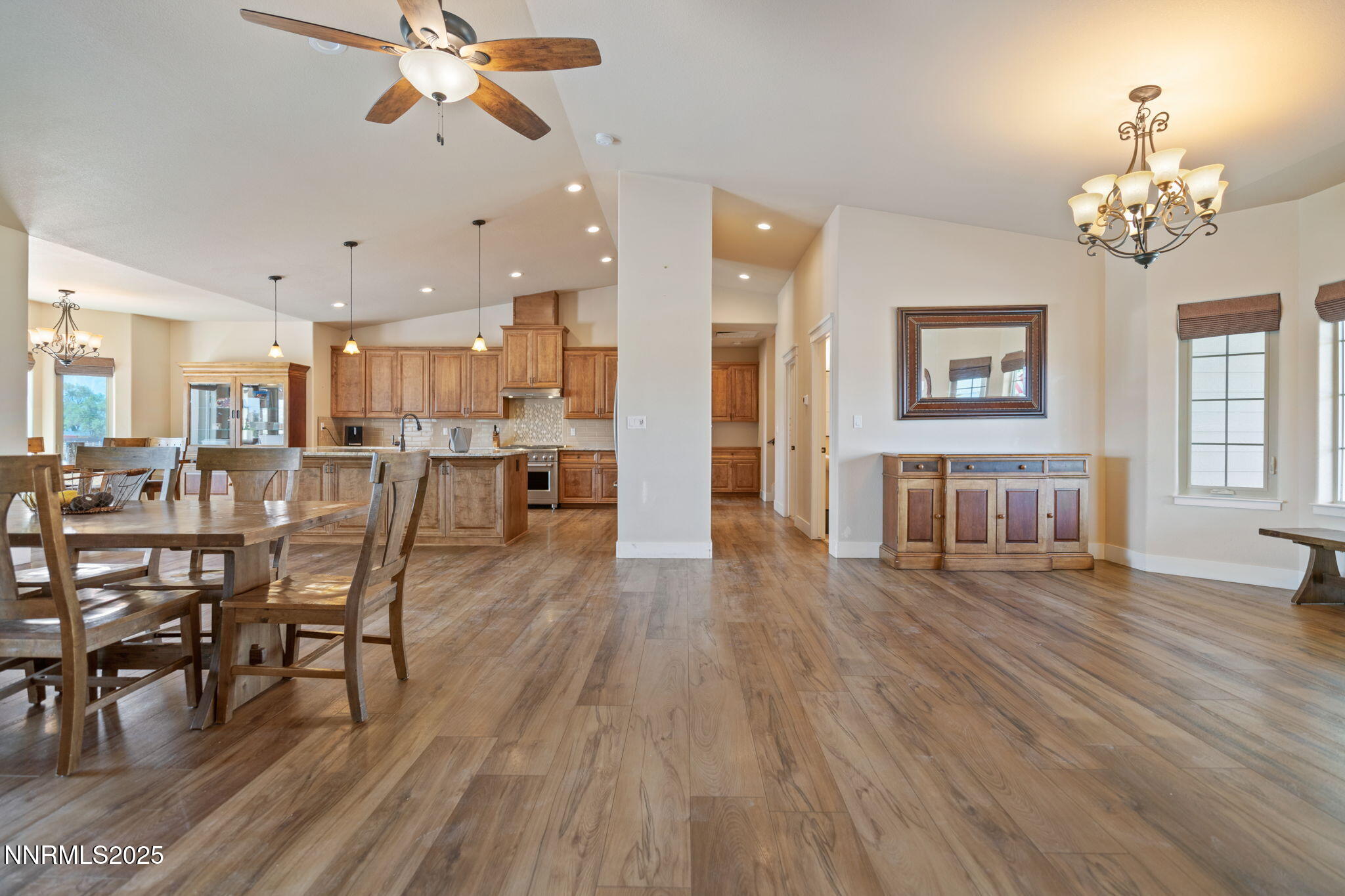 1725 Grandview Parkway Property Photo 23